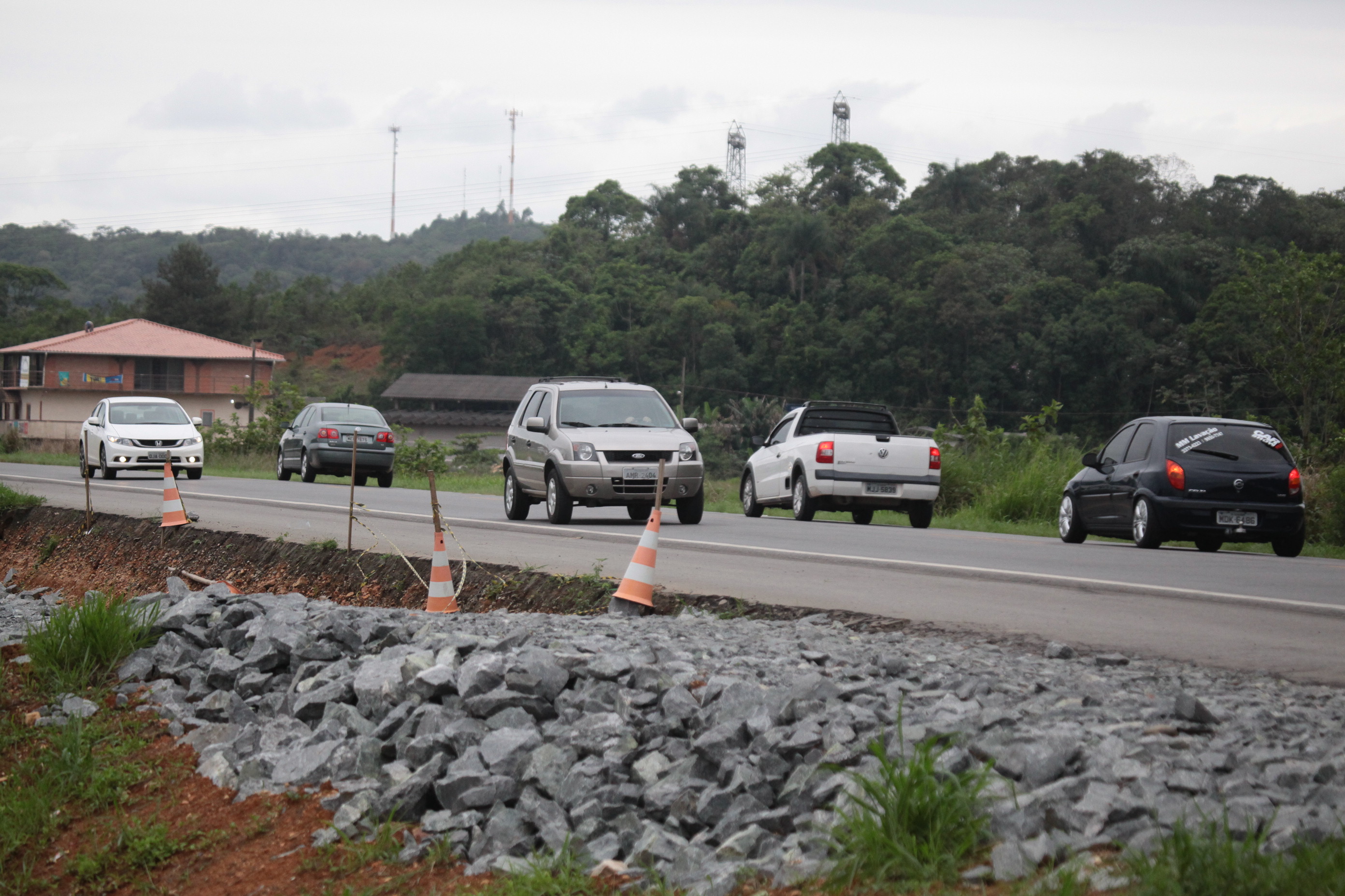 Obras de duplicação da BR-280. Fotos: Miriam Zomer/Agência AL