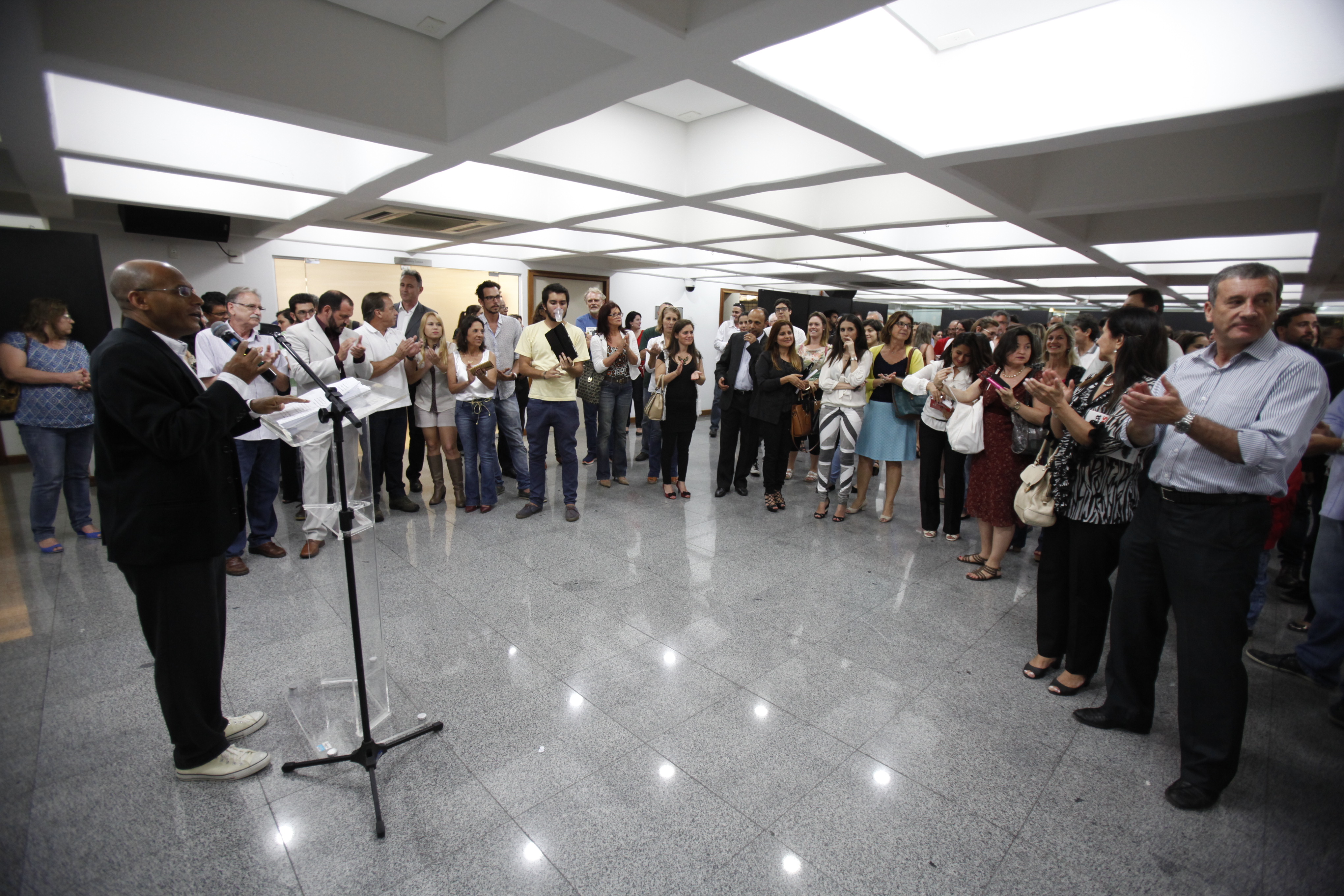 Lançamento Literário 