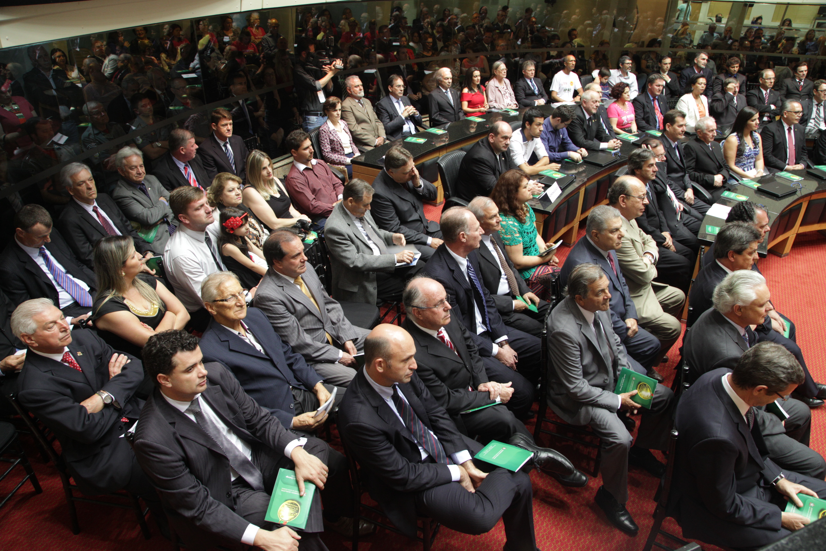 Sessão Solene de concessão da Comenda do Legislativo Catarinense. Foto: Solon Soares/Agência AL