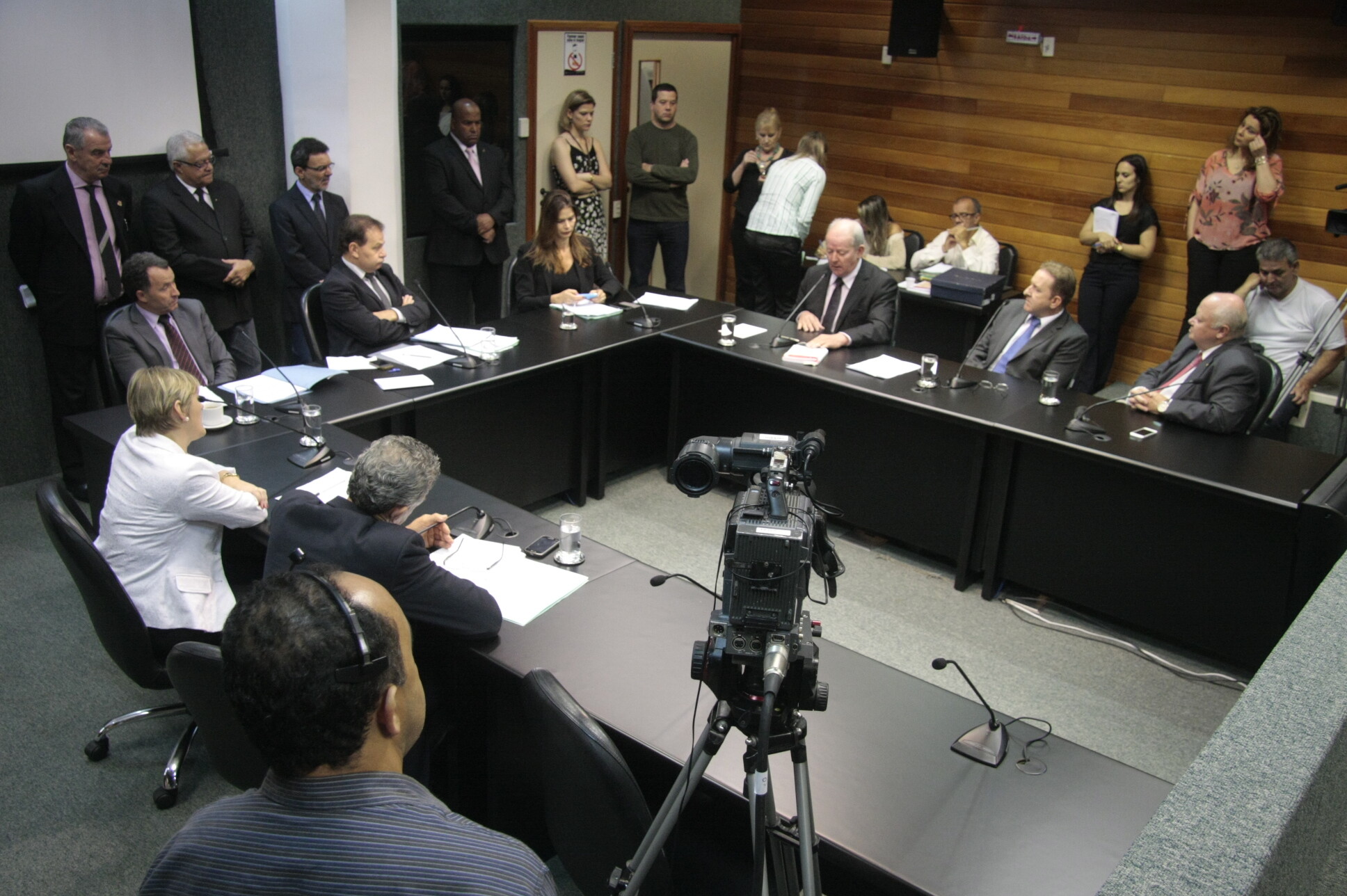 Finanças aprova fundo para Defensoria Pública e Observatório da Violência contra a Mulher