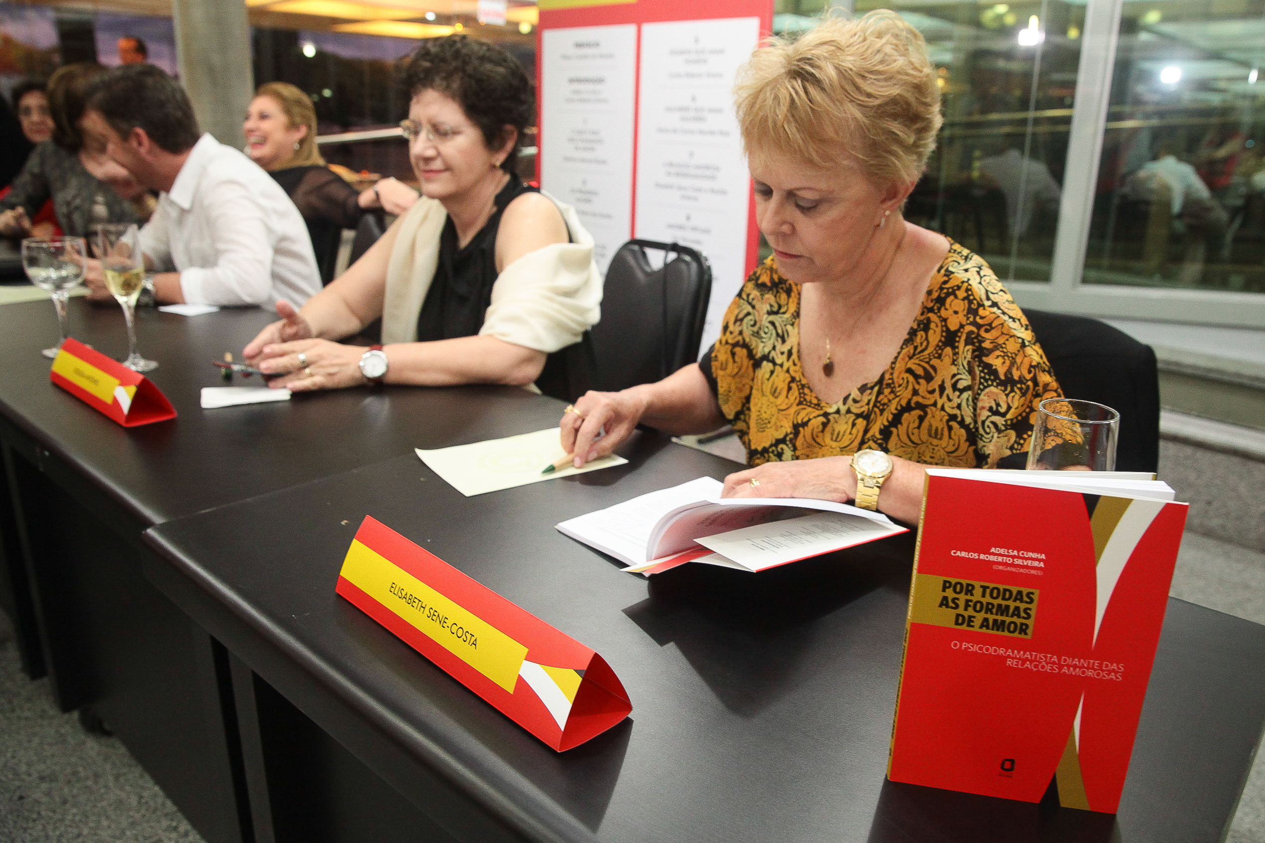 Lançamento do Livro Por todas as formas de Amor - O Psicodramatista Diante das Relações Amorosas. Fotos: Miriam Zomer/Agência AL