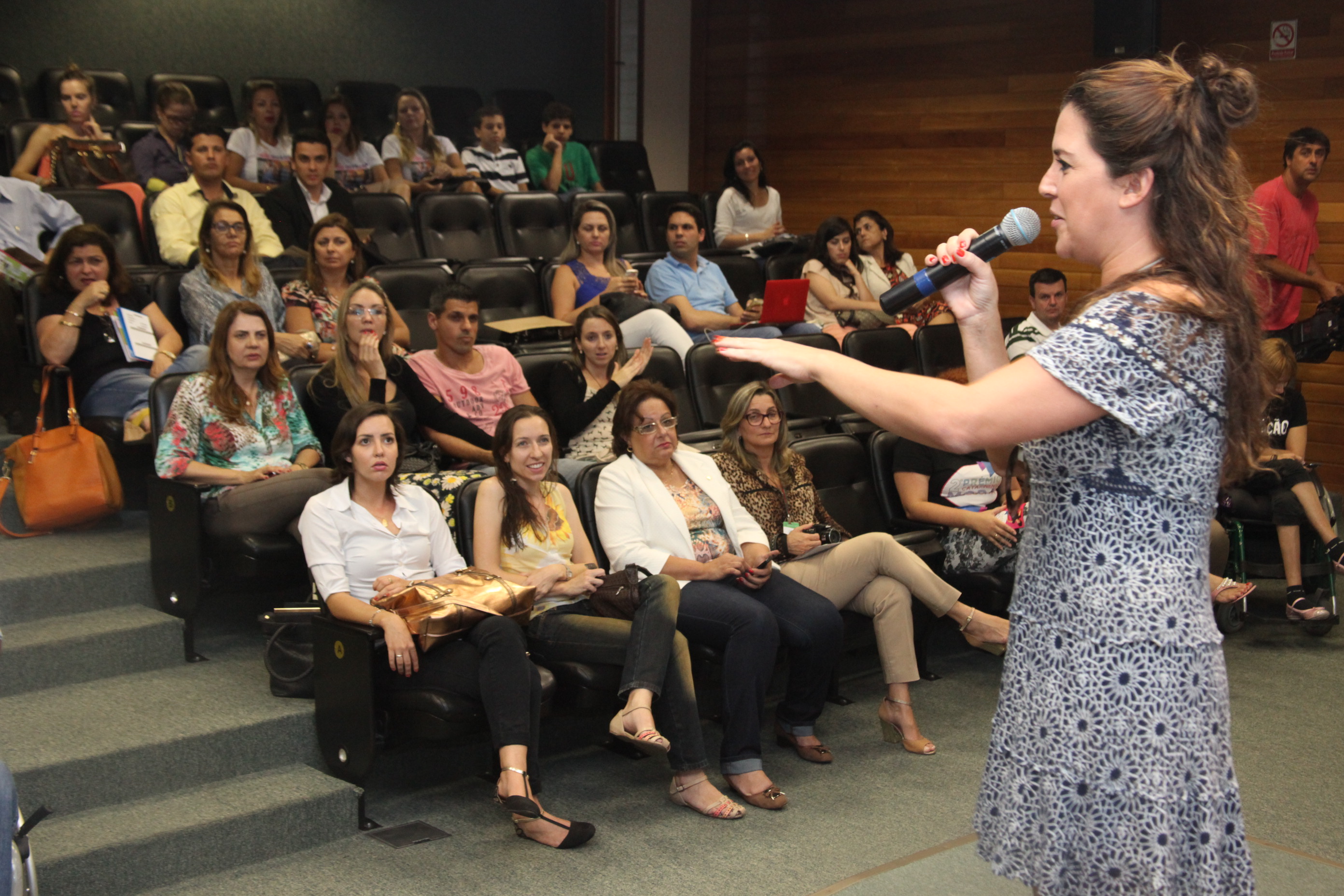 Pessoa com deficiência - olhar sobre a Lei Maria da Penha. Foto: Fábio Queiroz / Agência AL