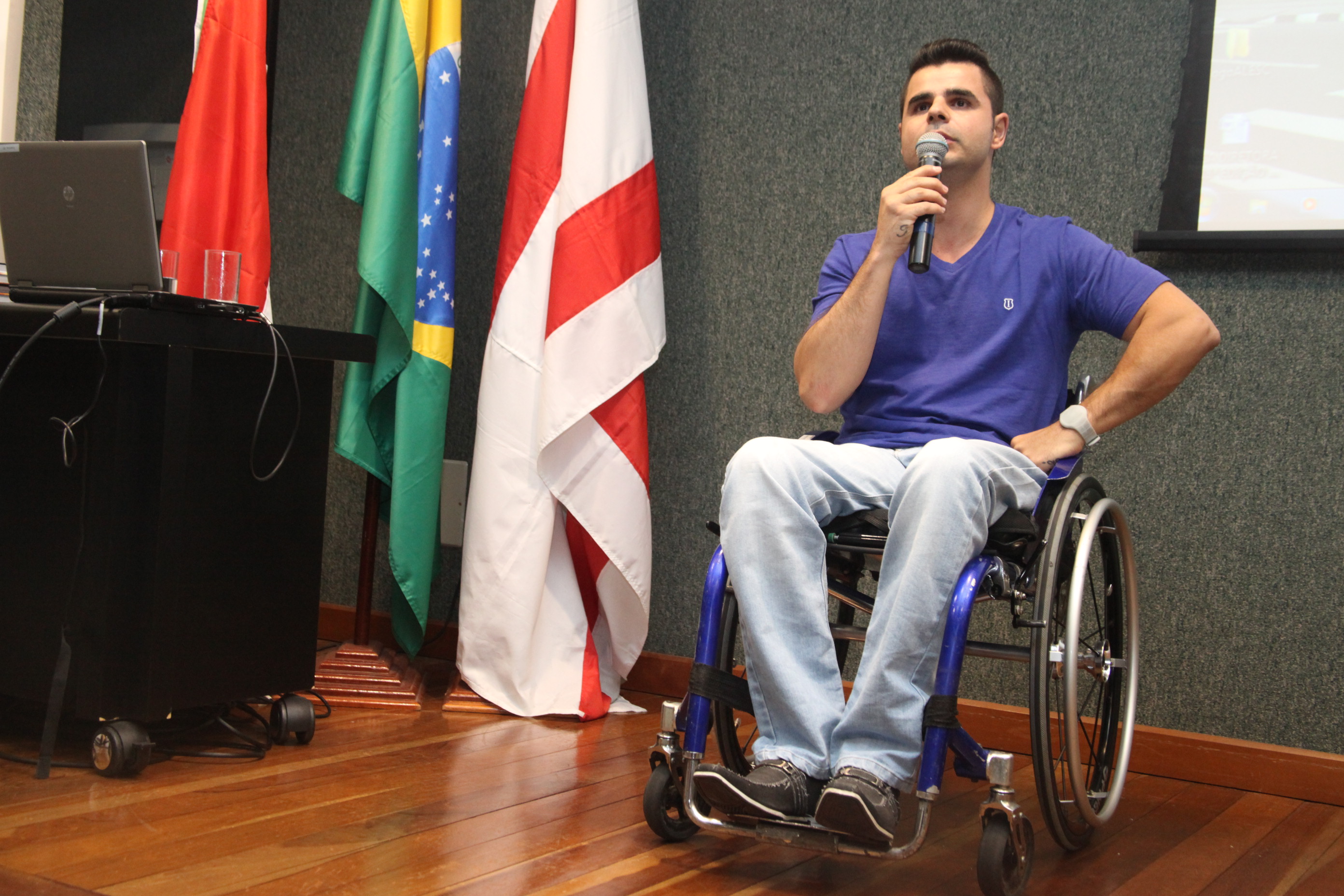 Pessoa com deficiência - olhar sobre a Lei Maria da Penha. Foto: Fábio Queiroz / Agência AL
