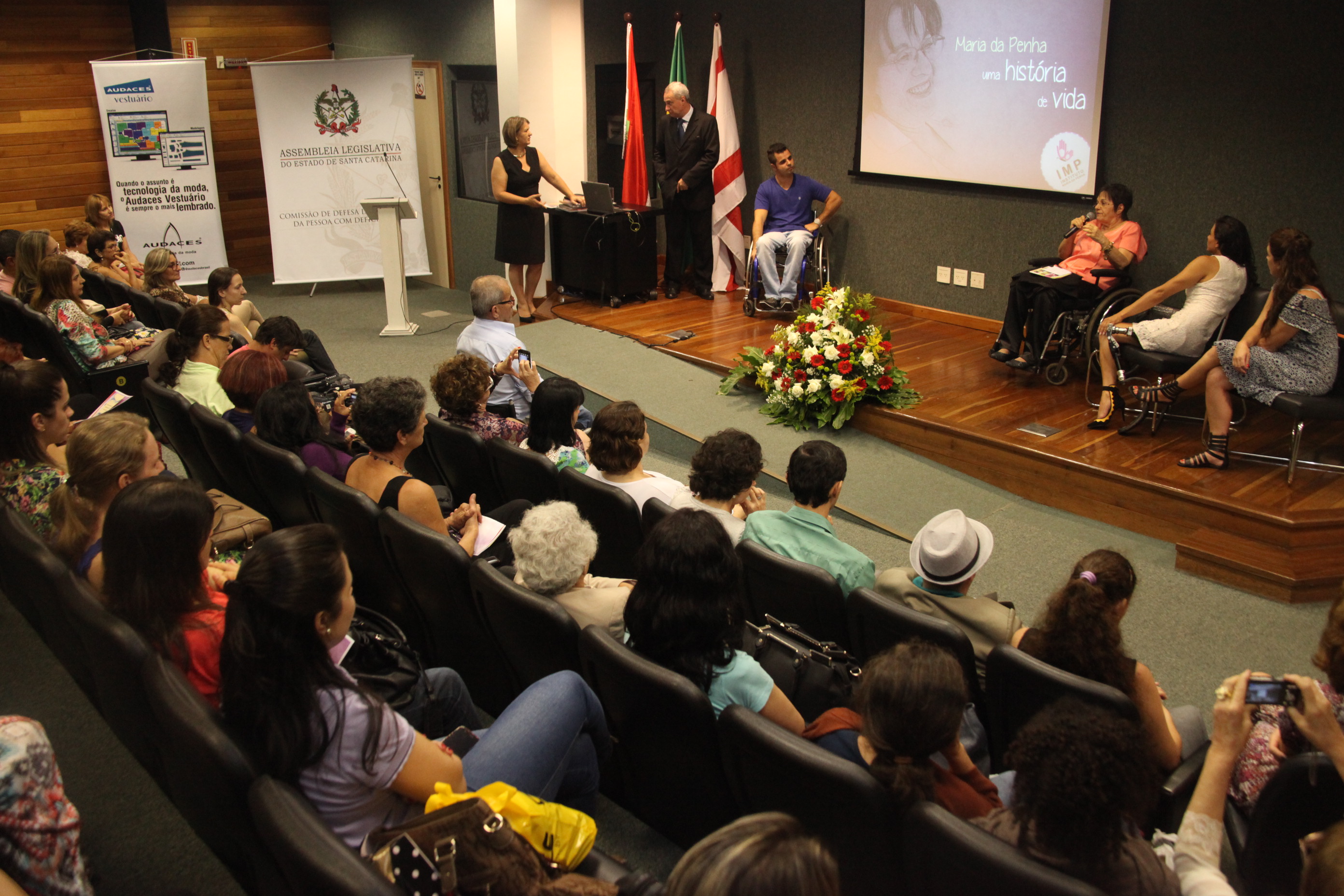 Pessoa com deficiência - olhar sobre a Lei Maria da Penha. Foto: Fábio Queiroz / Agência AL