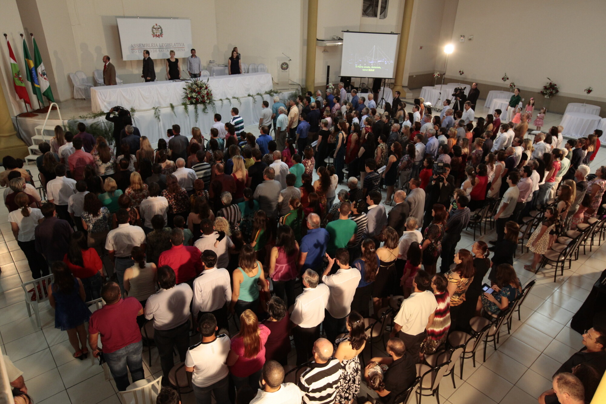 Entidades comunitárias de Chapecó são homenageadas pela Assembleia Legislativa