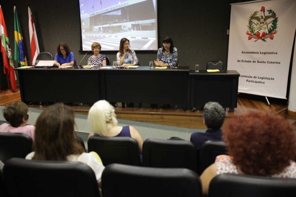 Criação da Secretaria Estadual de Politicas para Mulheres    Foto Carlos Kilian/Agência AL