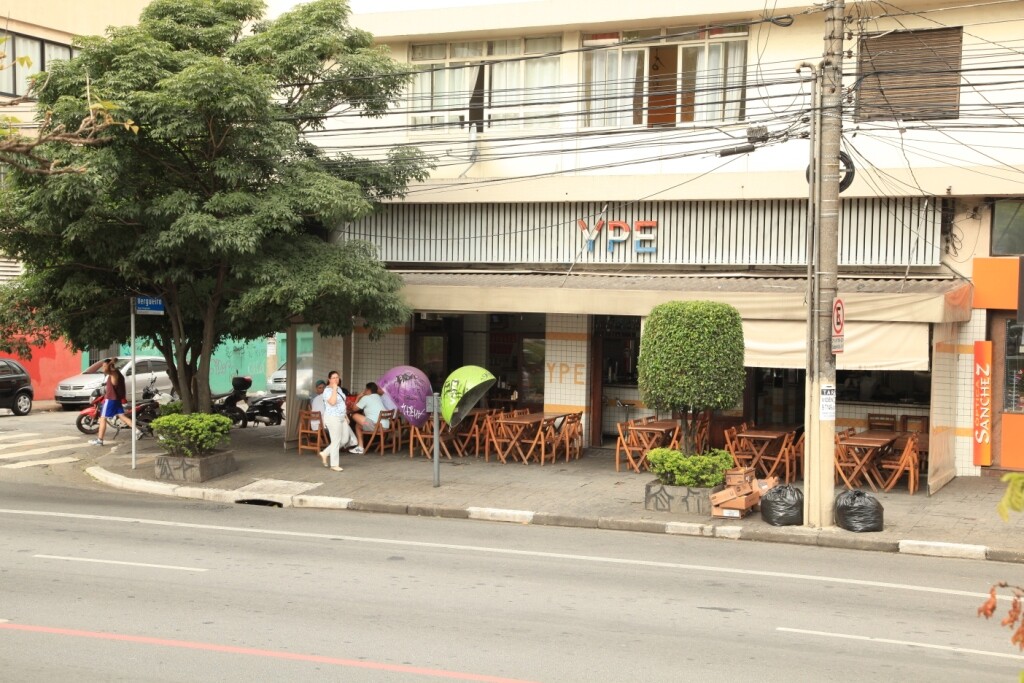 Bar onde Derlei foi presa, situado na Rua Vergueiro. FOTO: Carlos Kilian/Agência AL