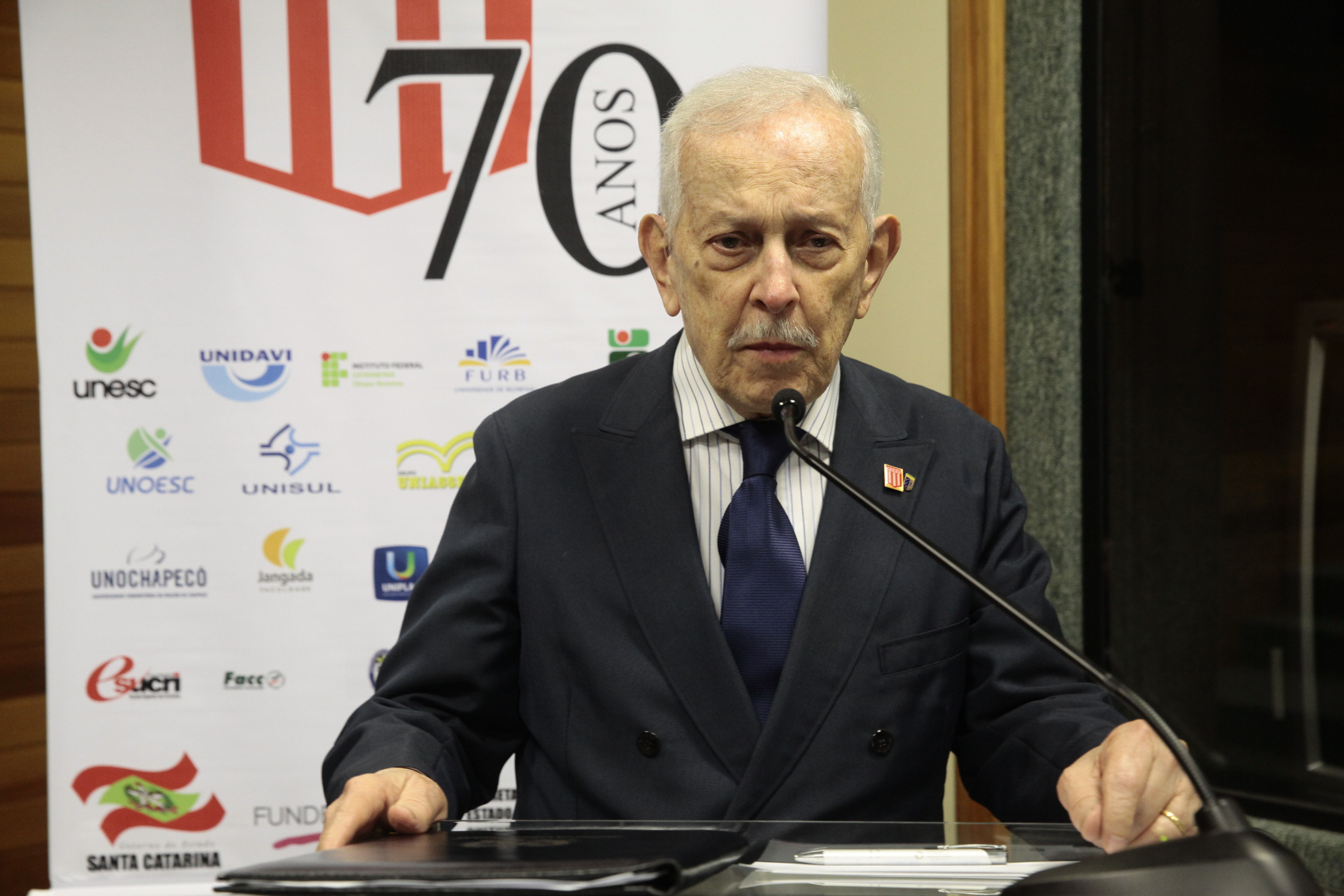Solenidade alusiva aos 70 anos da Federação Catarinense do Desporto Universitário (FCDU). Foto: Miriam Zomer/Agência AL