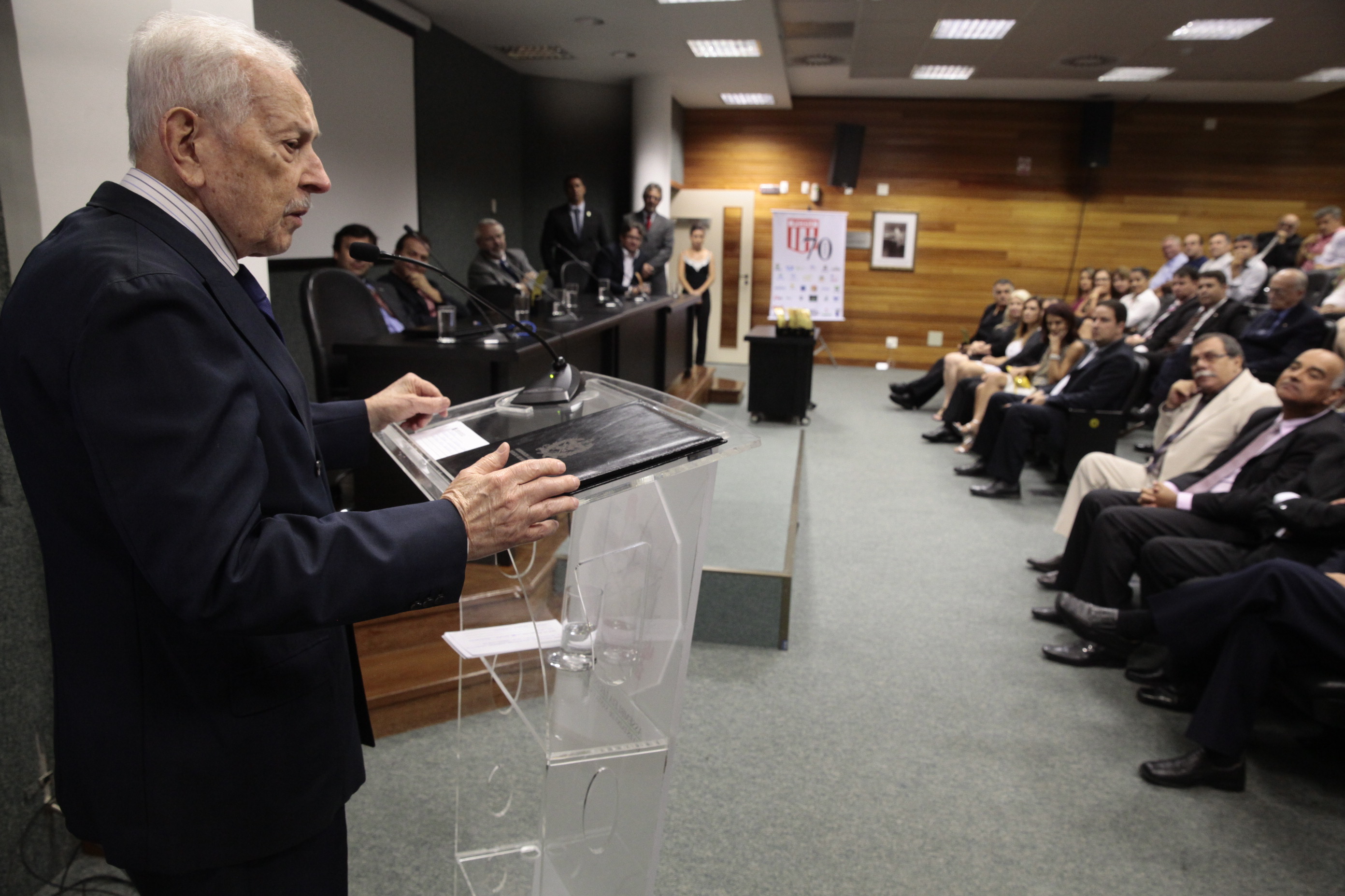 Solenidade alusiva aos 70 anos da Federação Catarinense do Desporto Universitário (FCDU). Foto: Miriam Zomer/Agência AL
