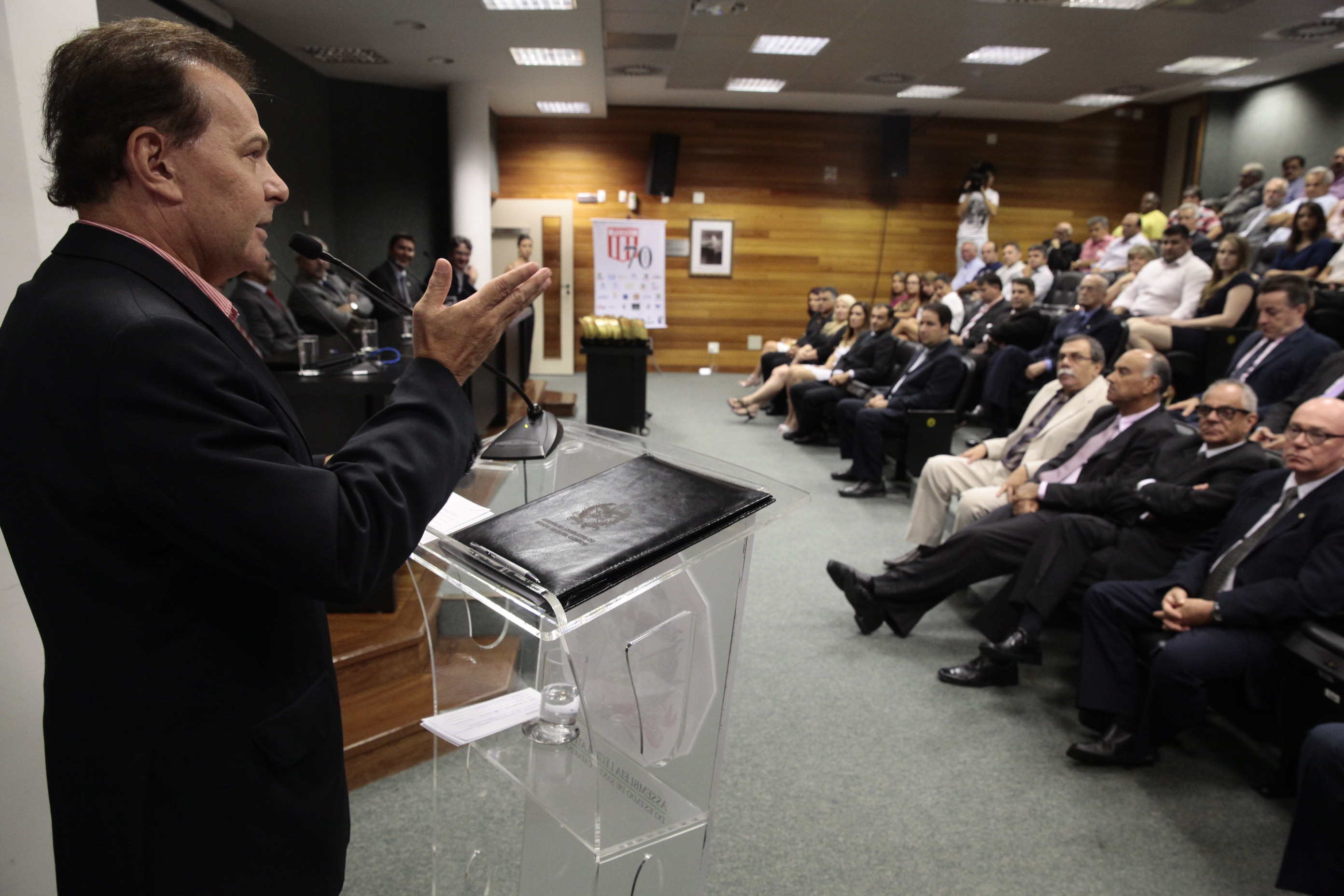 Solenidade alusiva aos 70 anos da Federação Catarinense do Desporto Universitário (FCDU). Foto: Miriam Zomer/Agência AL