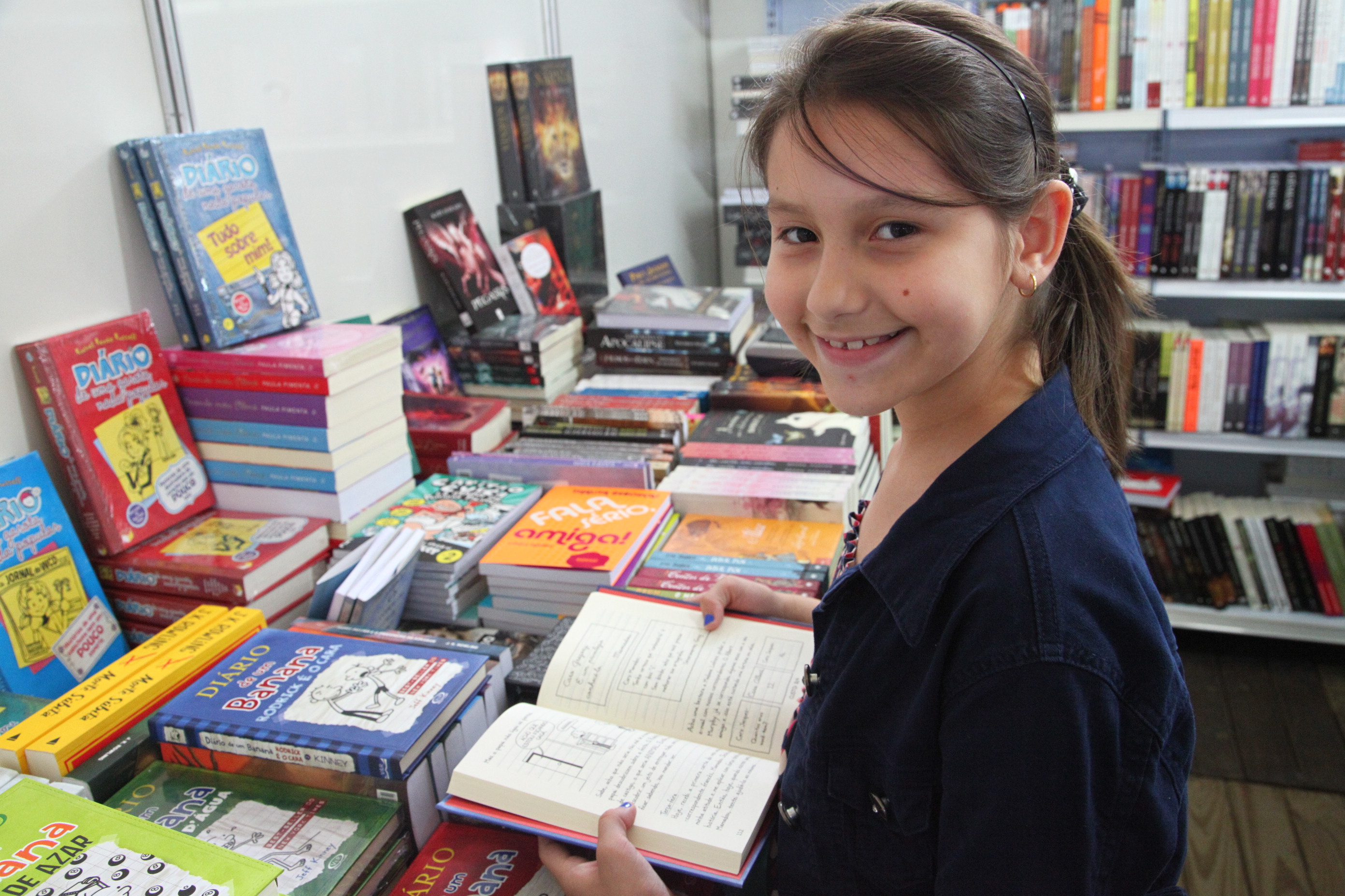 Feira do Livro em Florianópolis - Letícia Gonçalves Mendes