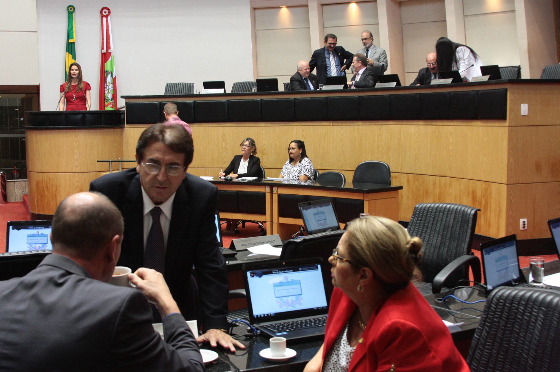 PEC obriga cumprimento das emendas do orçamento regionalizado
