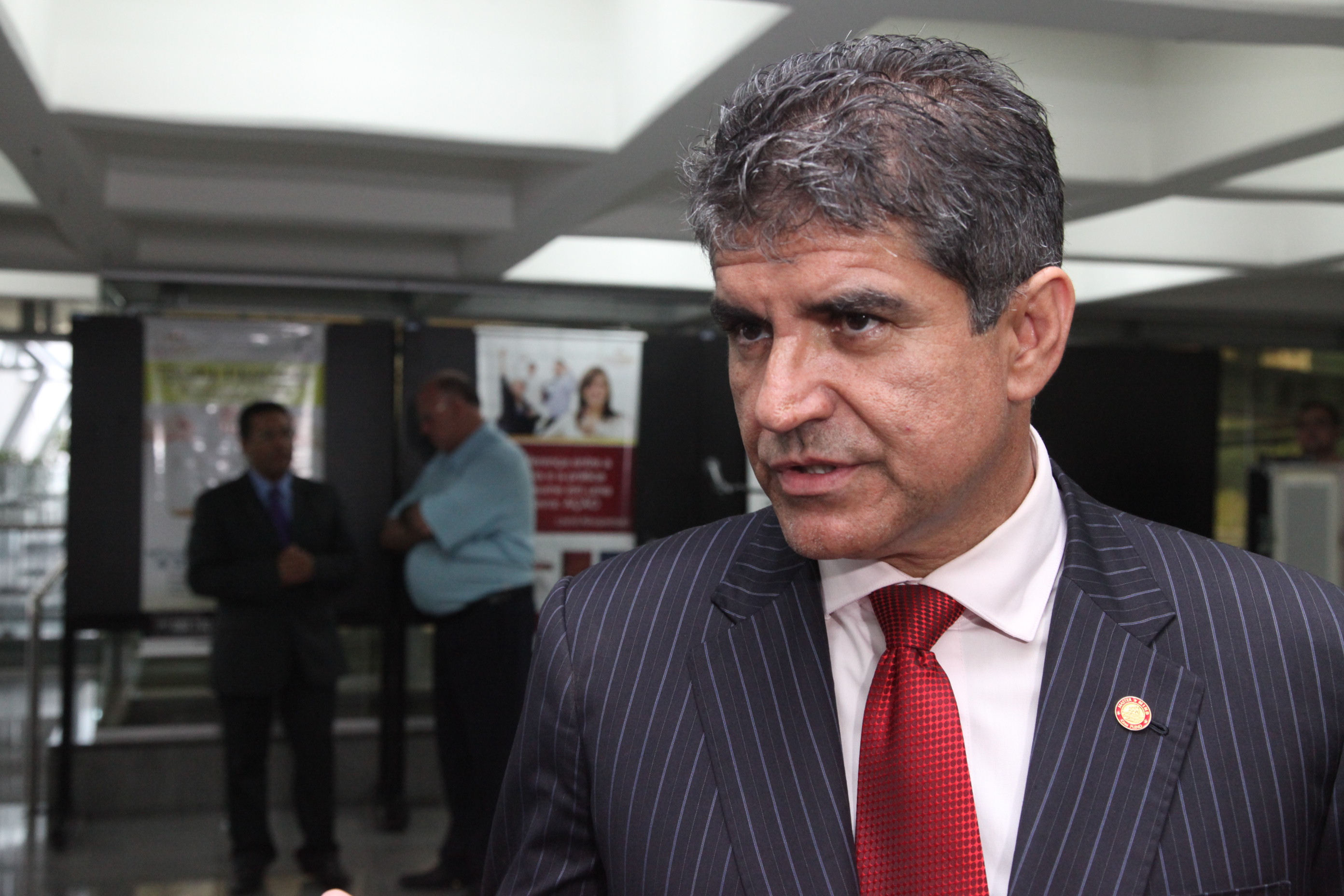 Lançamento do livro Como Pagar Contas com a Mente. Foto: Fábio Queiroz / Agência AL