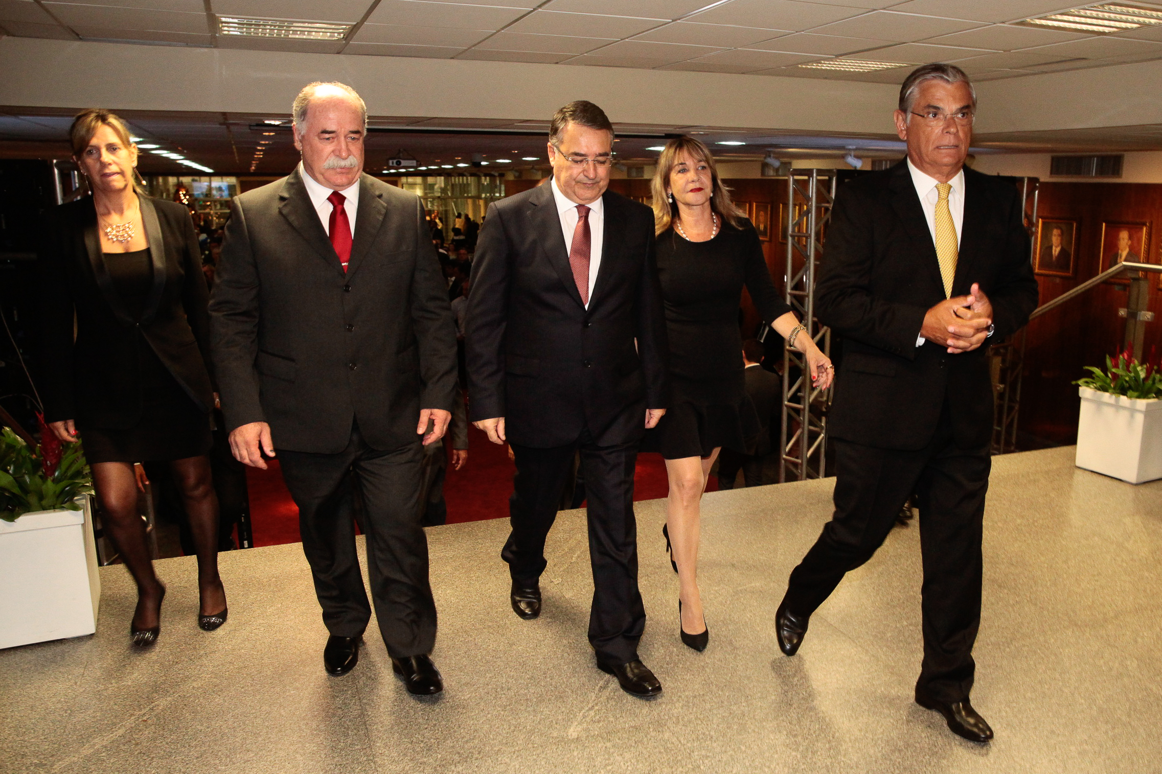 Deputado Romildo Titon recebe o Governador Raimundo Colombo. Foto:Miriam Zomer/Agência AL