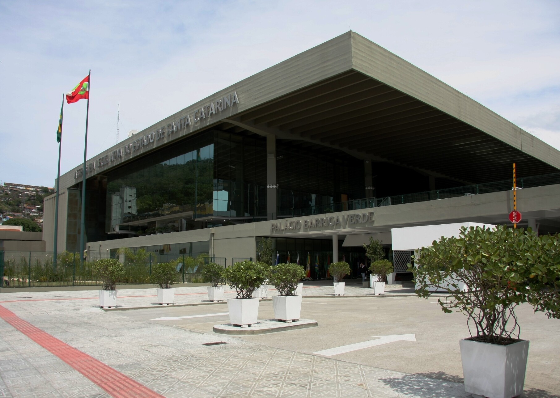 Credenciamento da imprensa para a posse dos deputados vai até esta segunda (26)