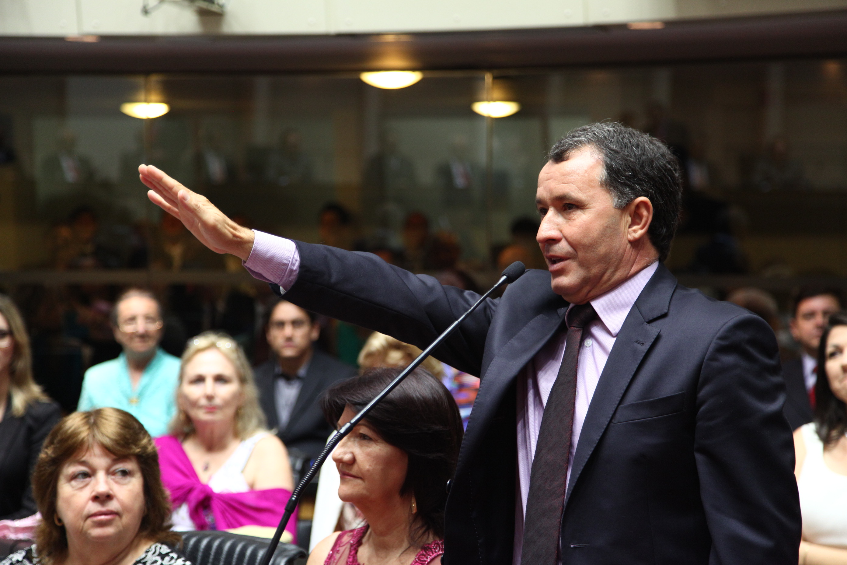Juramento, Assinatura e Posse dos Deputados. Dep. Darci de Matos (PSD) - Foto: Solon Soares/Agência AL