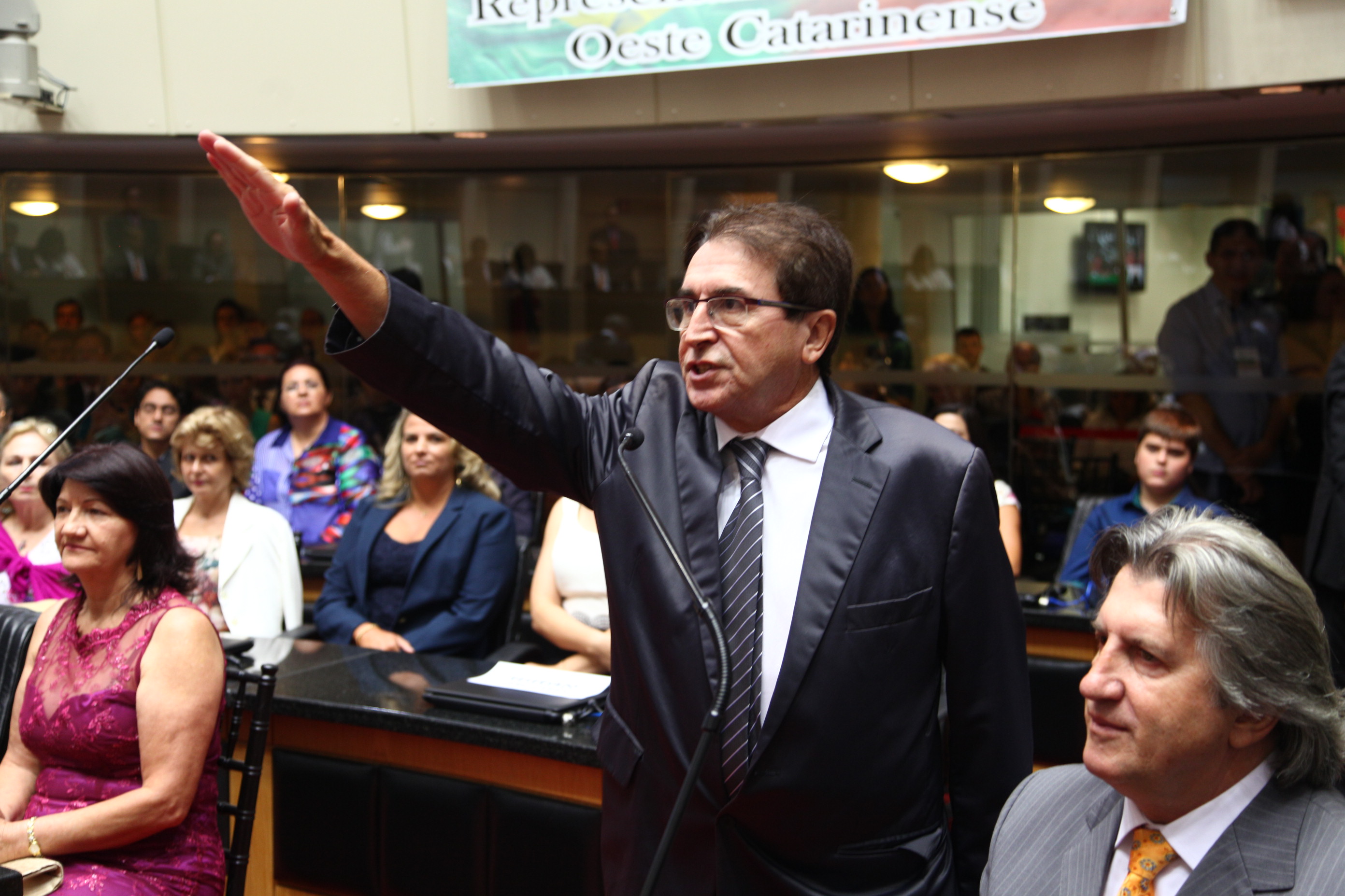 Juramento, Assinatura e Posse dos Deputados. Dep. Antonio Aguiar (PMDB) - Foto: Solon Soares/Agência AL