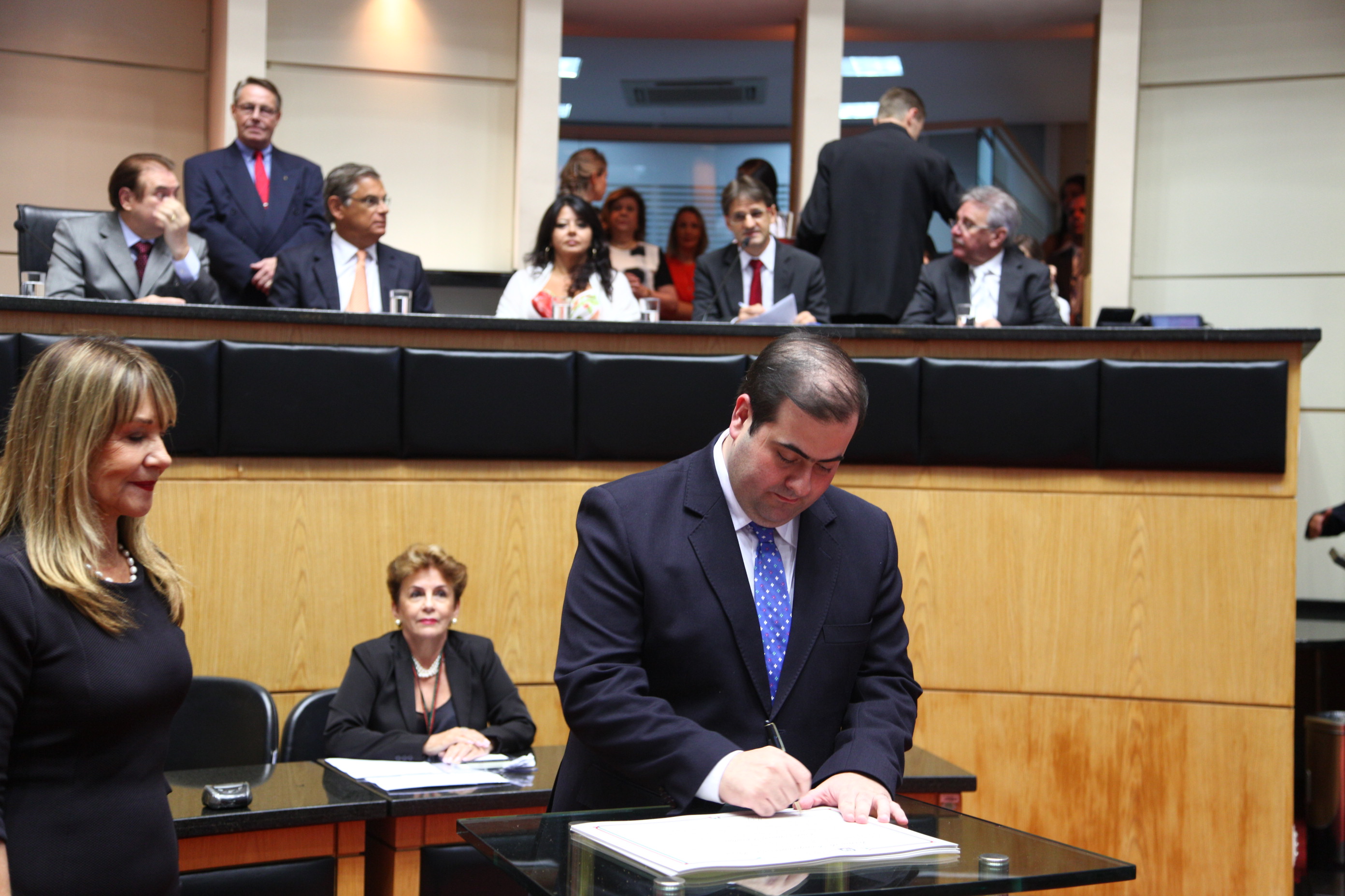 Juramento, Assinatura e Posse dos Deputados. Dep. Carlos Chiodini (PMDB) - Foto: Solon Soares/Agência AL
