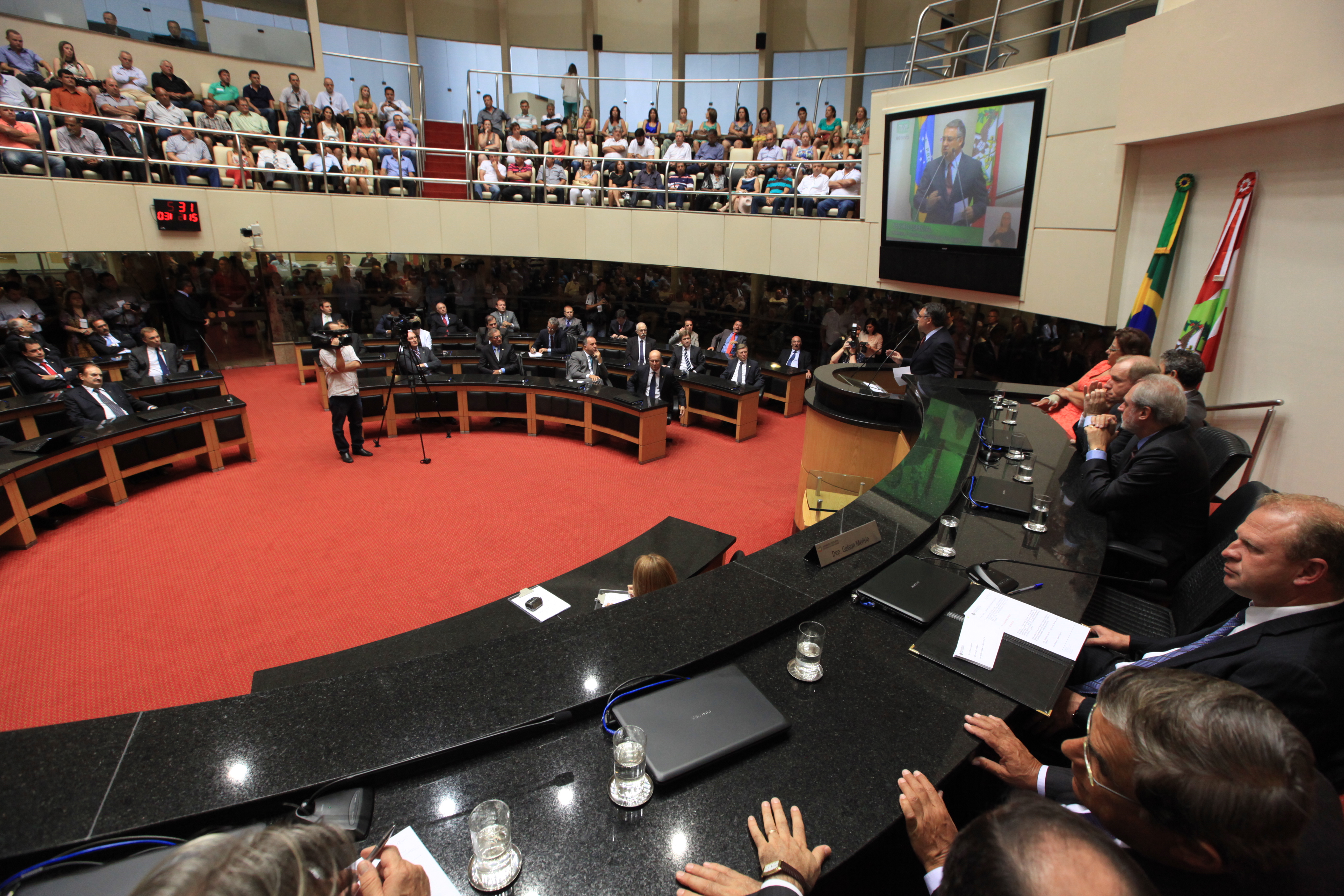 Leitura da Mensagem Anual do Governador. Fotos: Carlos Kilian/Agência AL