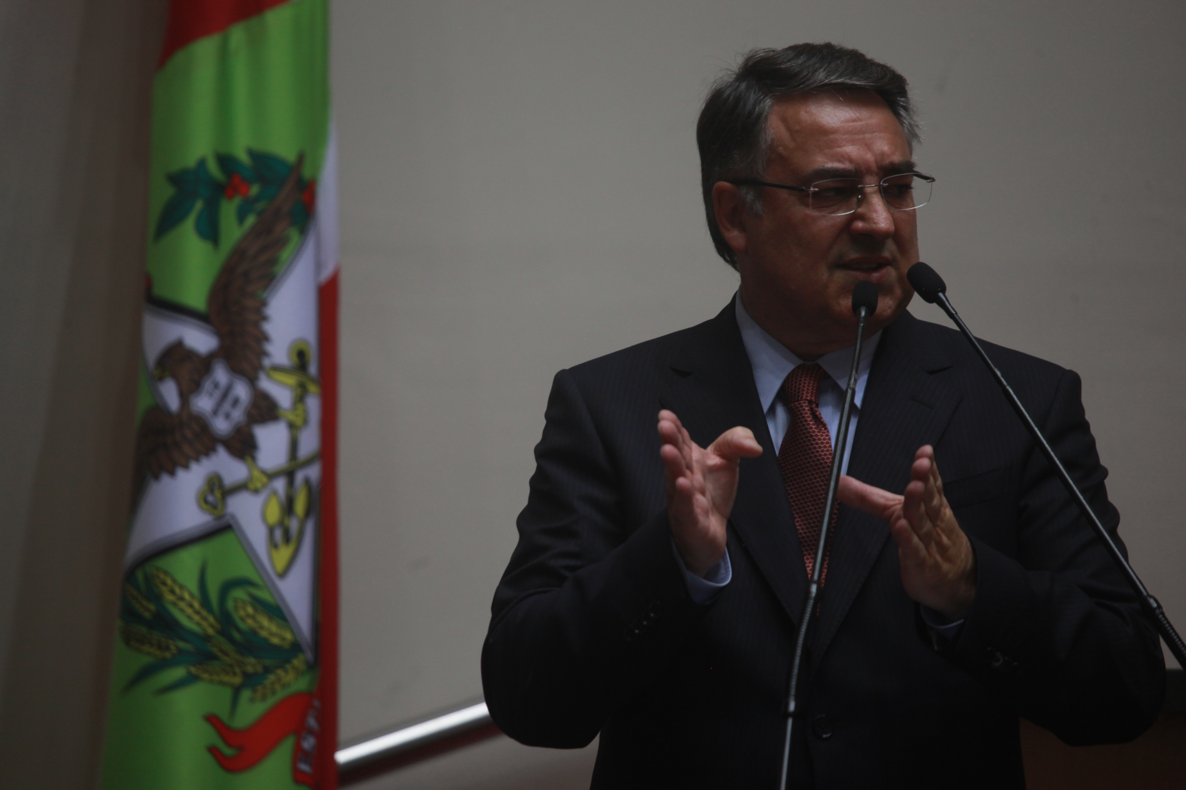 Leitura da Mensagem Anual do Governador Raimundo Colombo. Fotos: Carlos Kilian/Agência AL