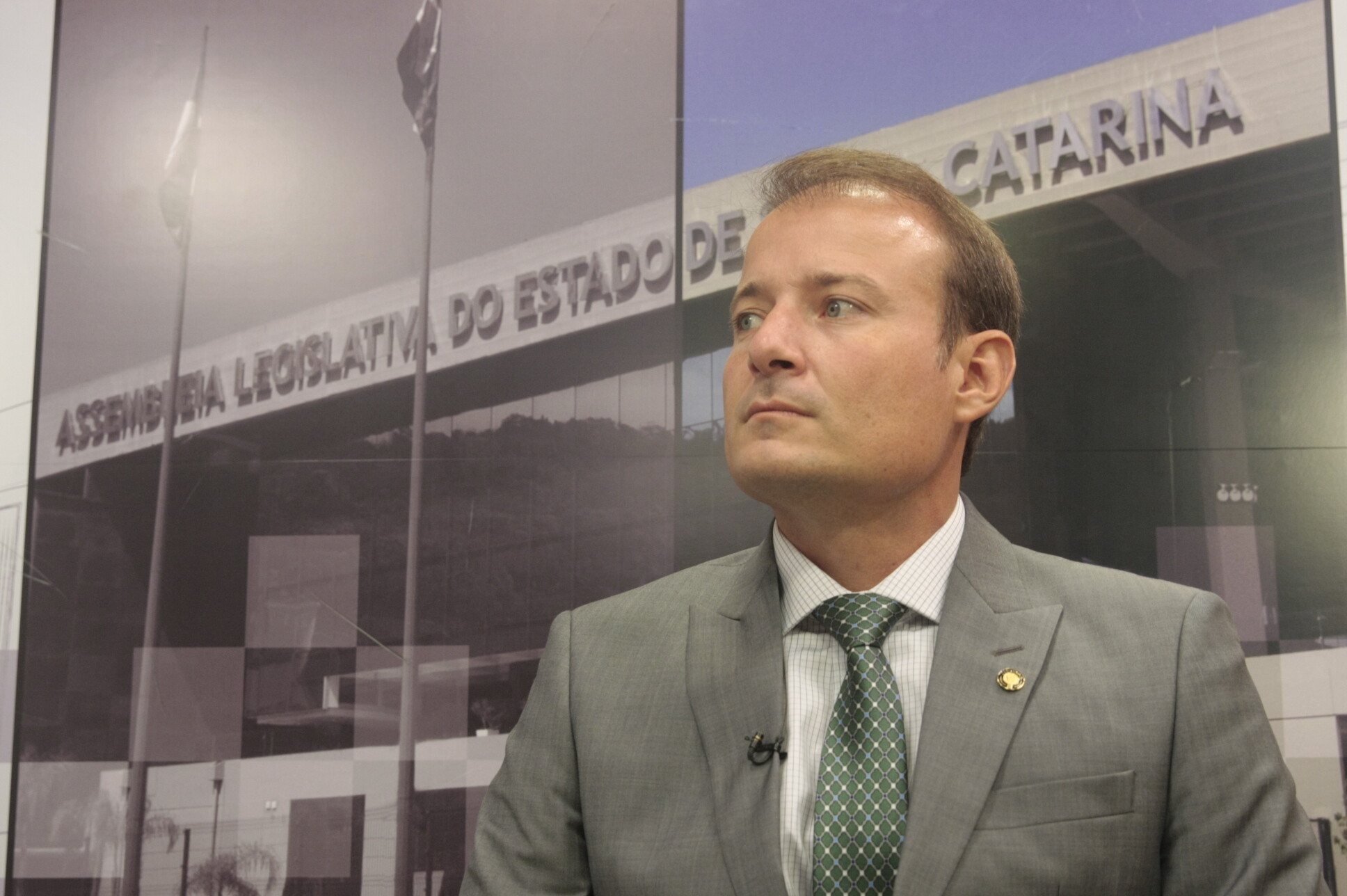 Gabriel Ribeiro vai priorizar ensino profissionalizante e desenvolvimento