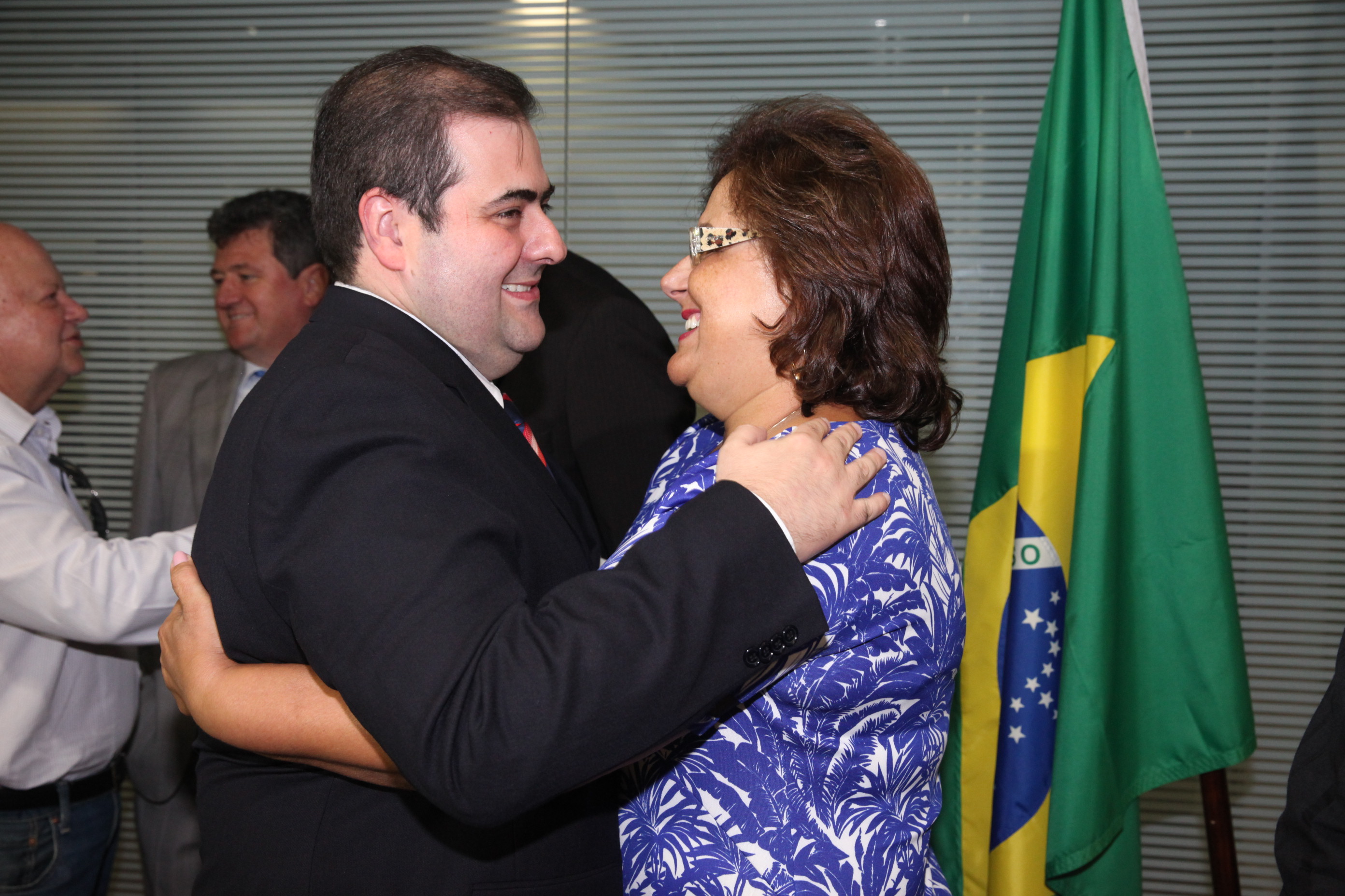 Carlos Chiodini toma posse como Secretário Estadual de Desenvolvimento Econômico Sustentável. Foto: Fábio Queiroz / Agência AL