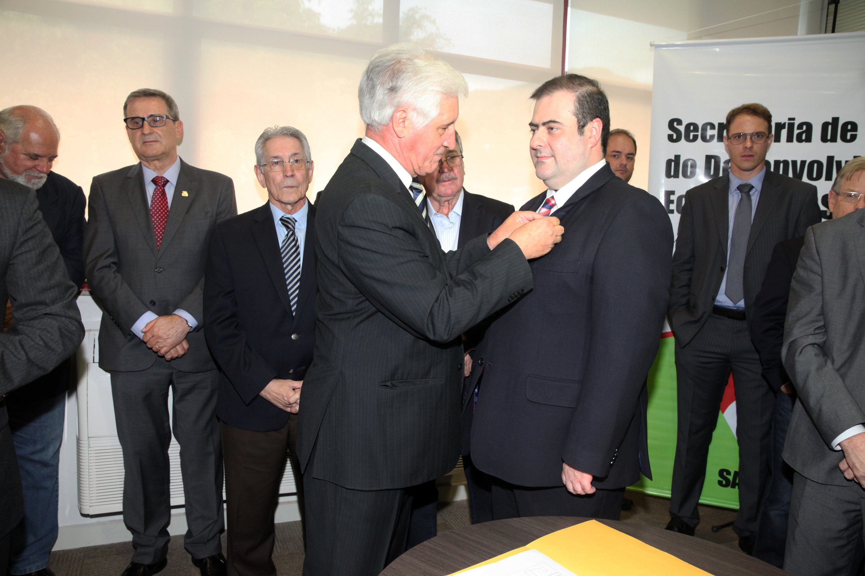 Carlos Chiodini toma posse como Secretário Estadual de Desenvolvimento Econômico Sustentável. Foto: Fábio Queiroz / Agência AL