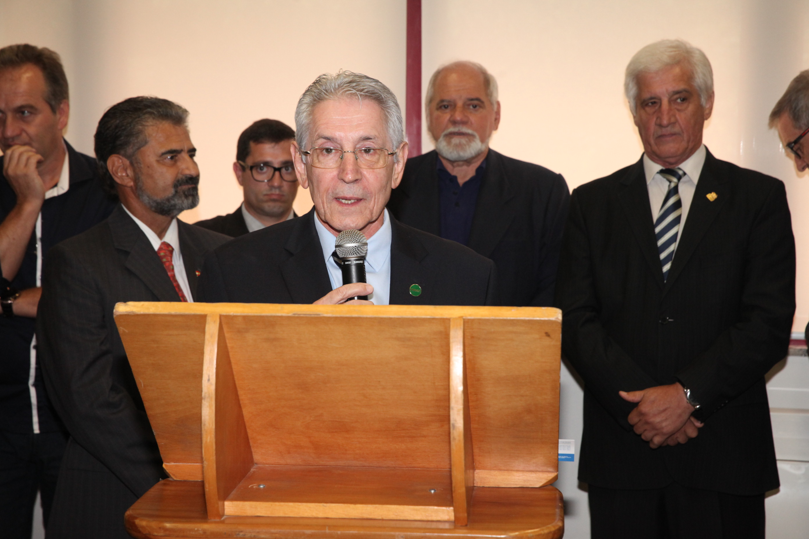 Carlos Chiodini toma posse como Secretário Estadual de Desenvolvimento Econômico Sustentável. Foto: Fábio Queiroz / Agência AL