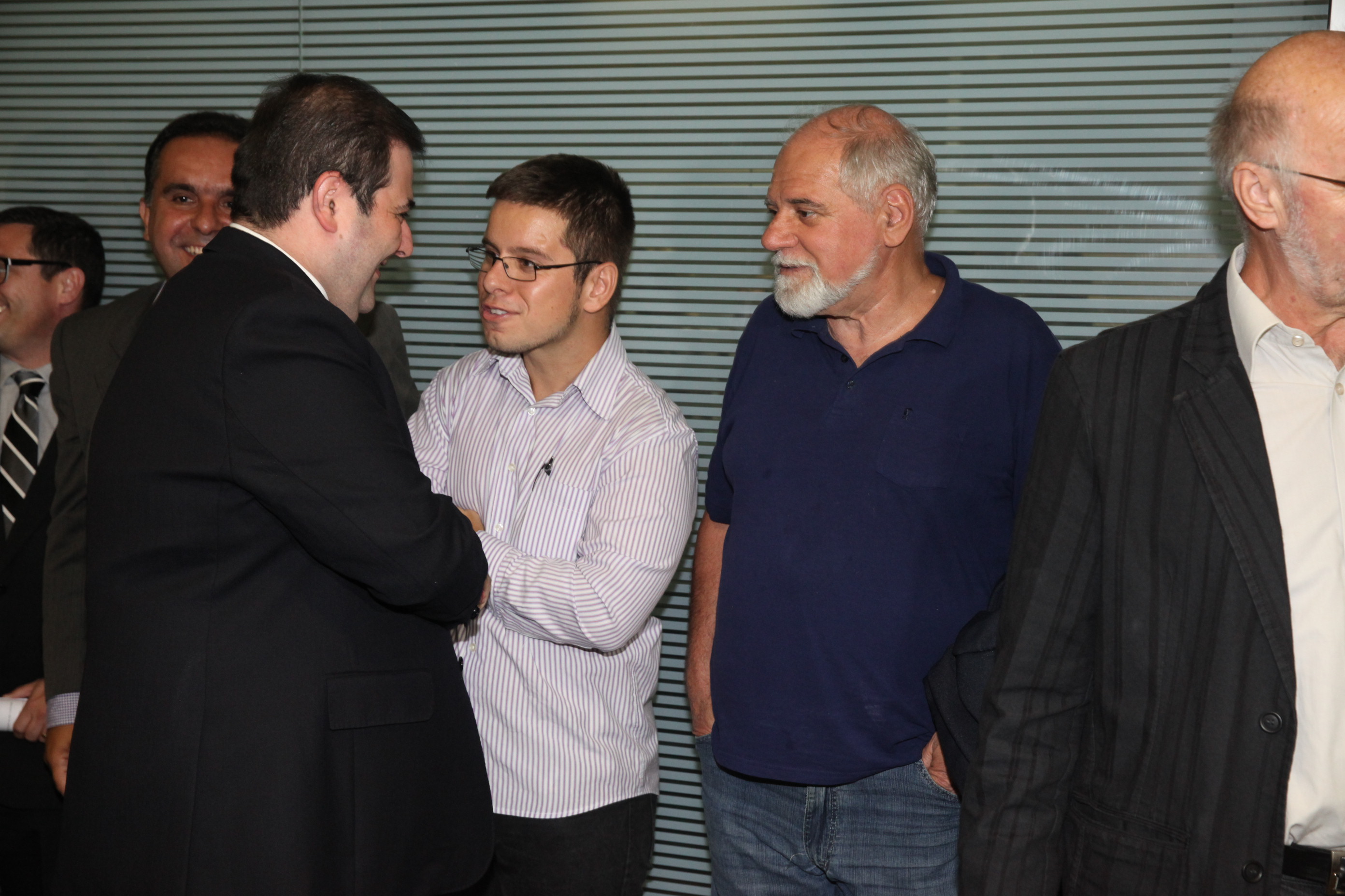 Carlos Chiodini toma posse como Secretário Estadual de Desenvolvimento Econômico Sustentável. Foto: Fábio Queiroz / Agência AL