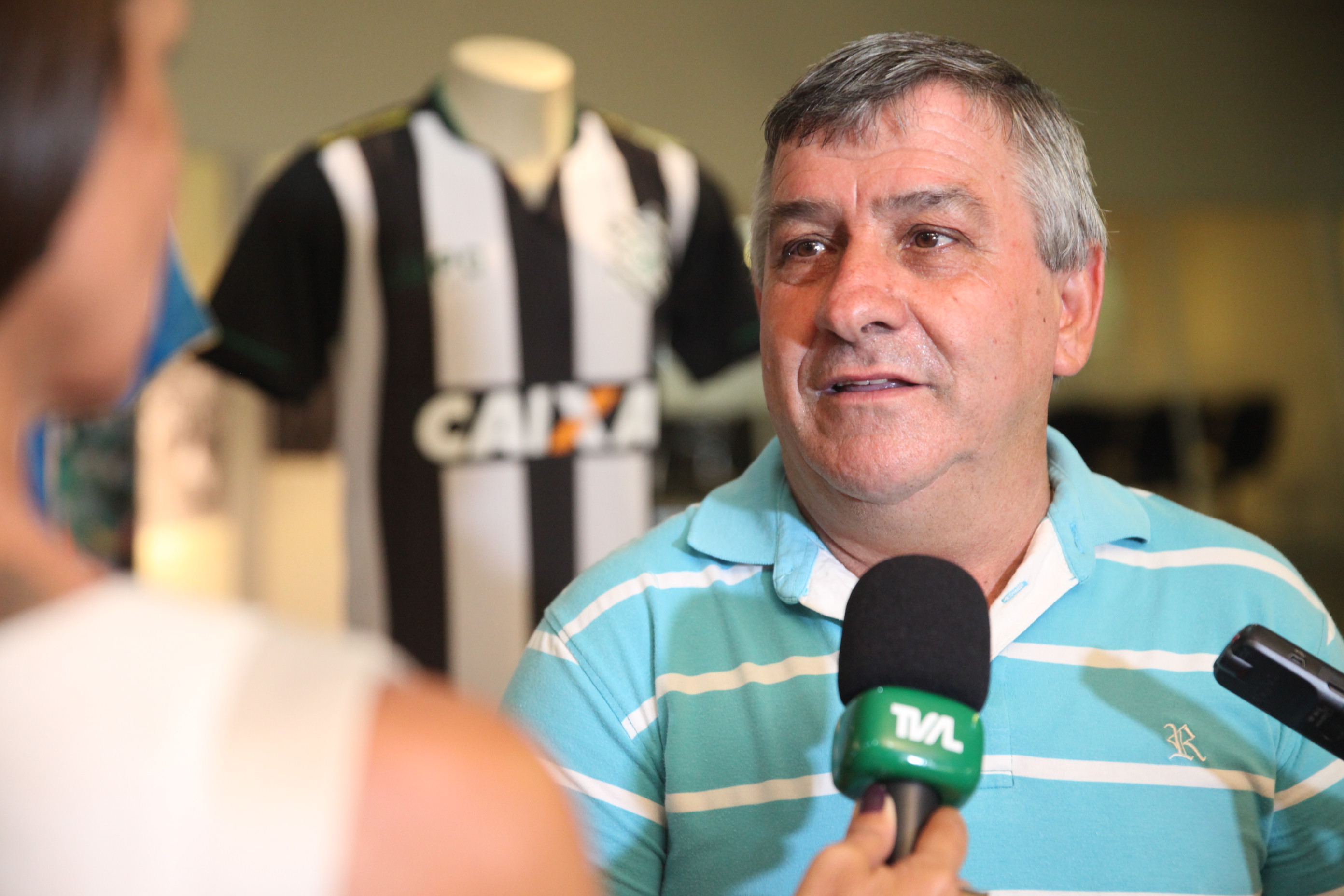 Balduíno - ex-jogador do Avaí e do Figueirense. Exposição Avaí e Figueirense. Foto: Fábio Queiroz / Agência AL