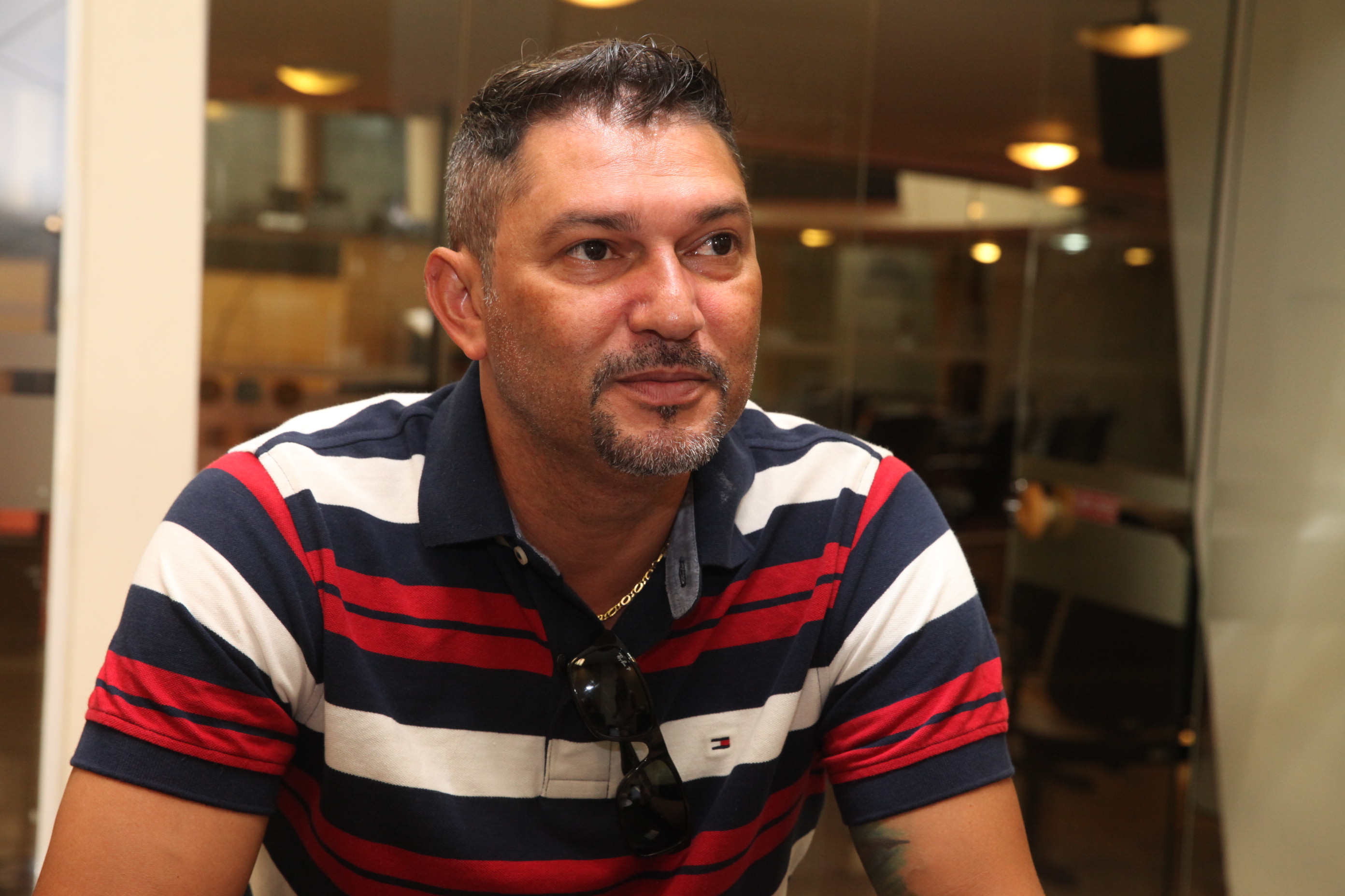 Genilson - ex-jogador do Avaí e do Figueirense. Exposição Avaí e Figueirense. Foto: Fábio Queiroz / Agência AL