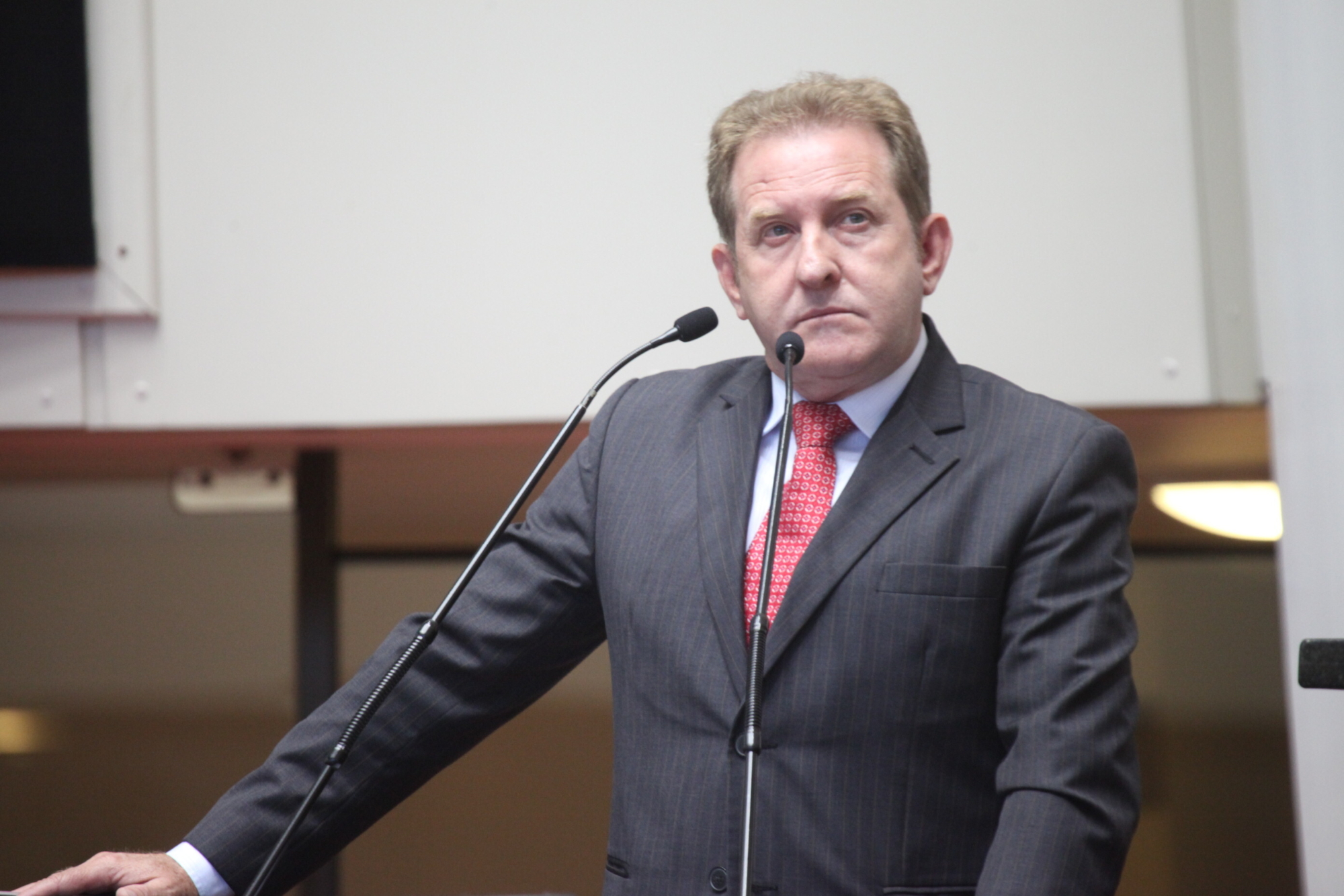 Deputados apresentam novos projetos para a segurança dos catarinenses
