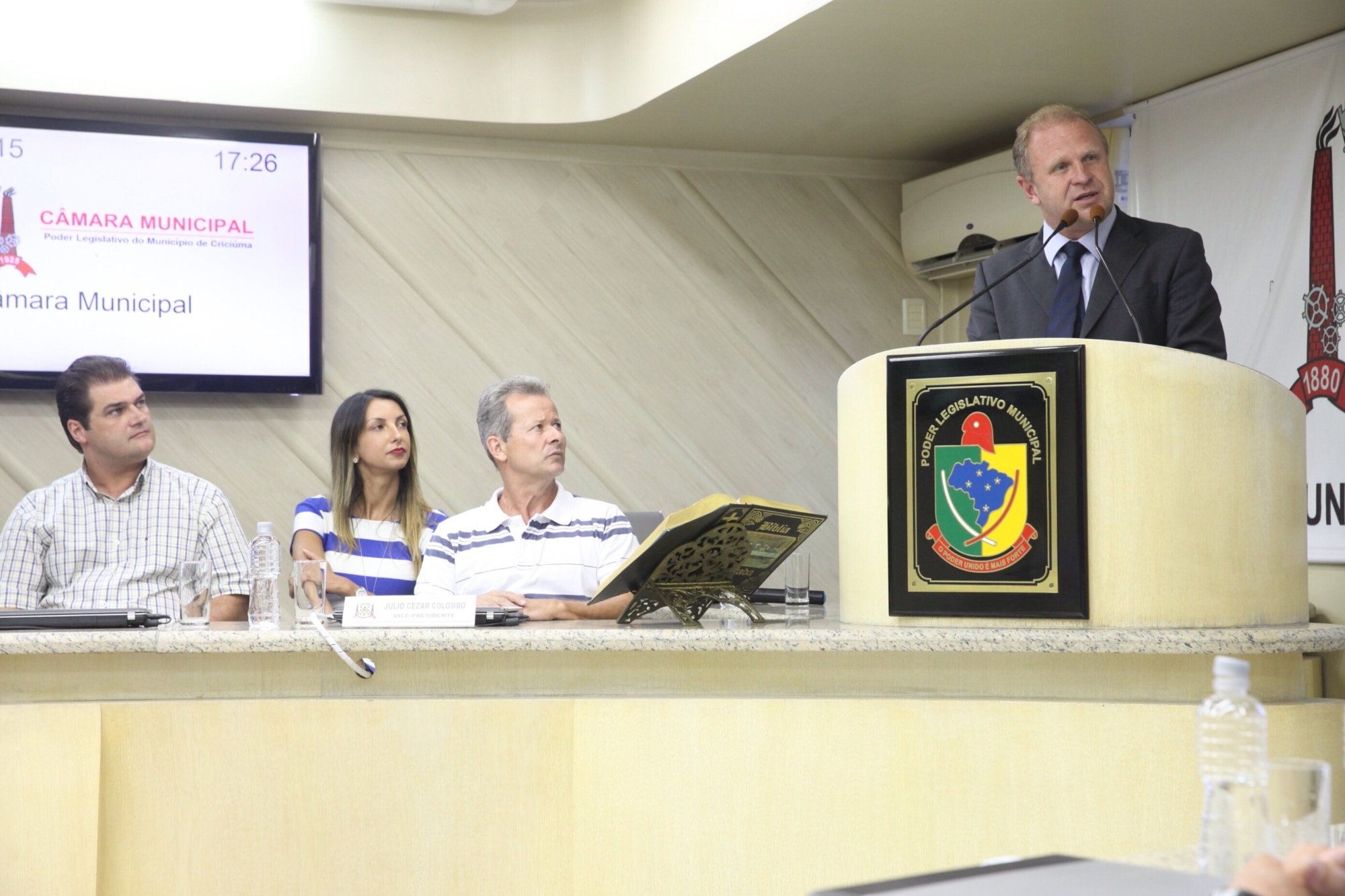 Assembleia e Câmara de Criciúma firmam convênio para implantar TV legislativa