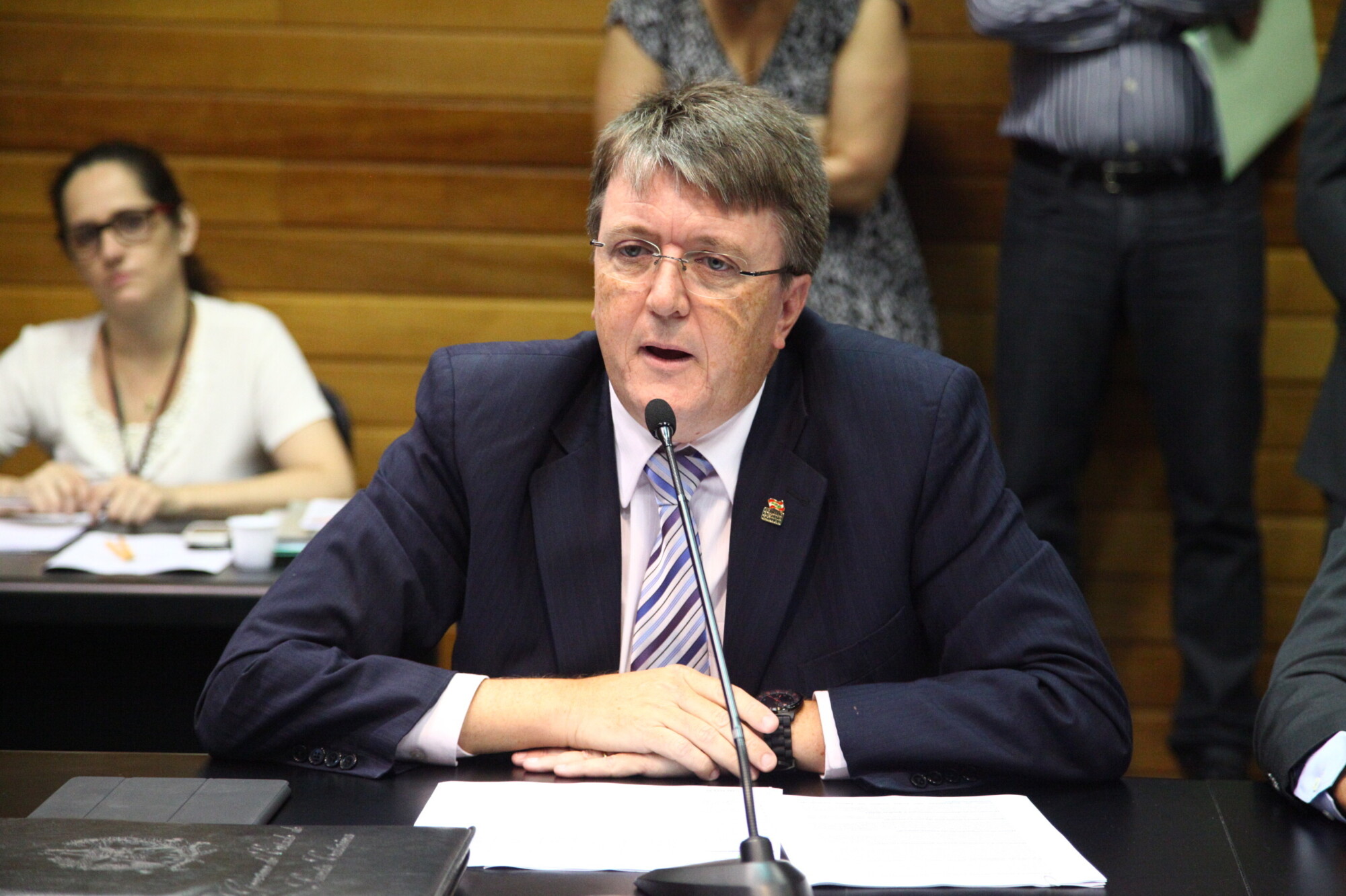 Retirada da MP inviabiliza nova carreira do magistério, diz secretário