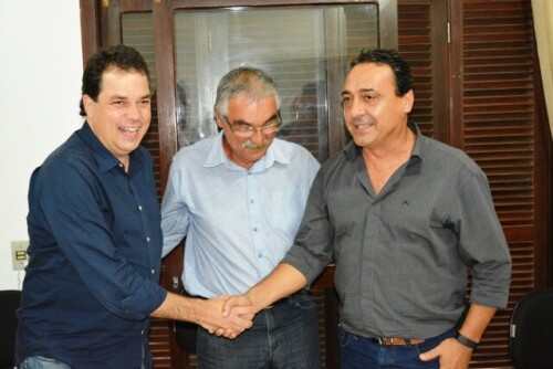 Deputado Rodrigo Minotto prestigia posse de vice-prefeito de Passo de Torres