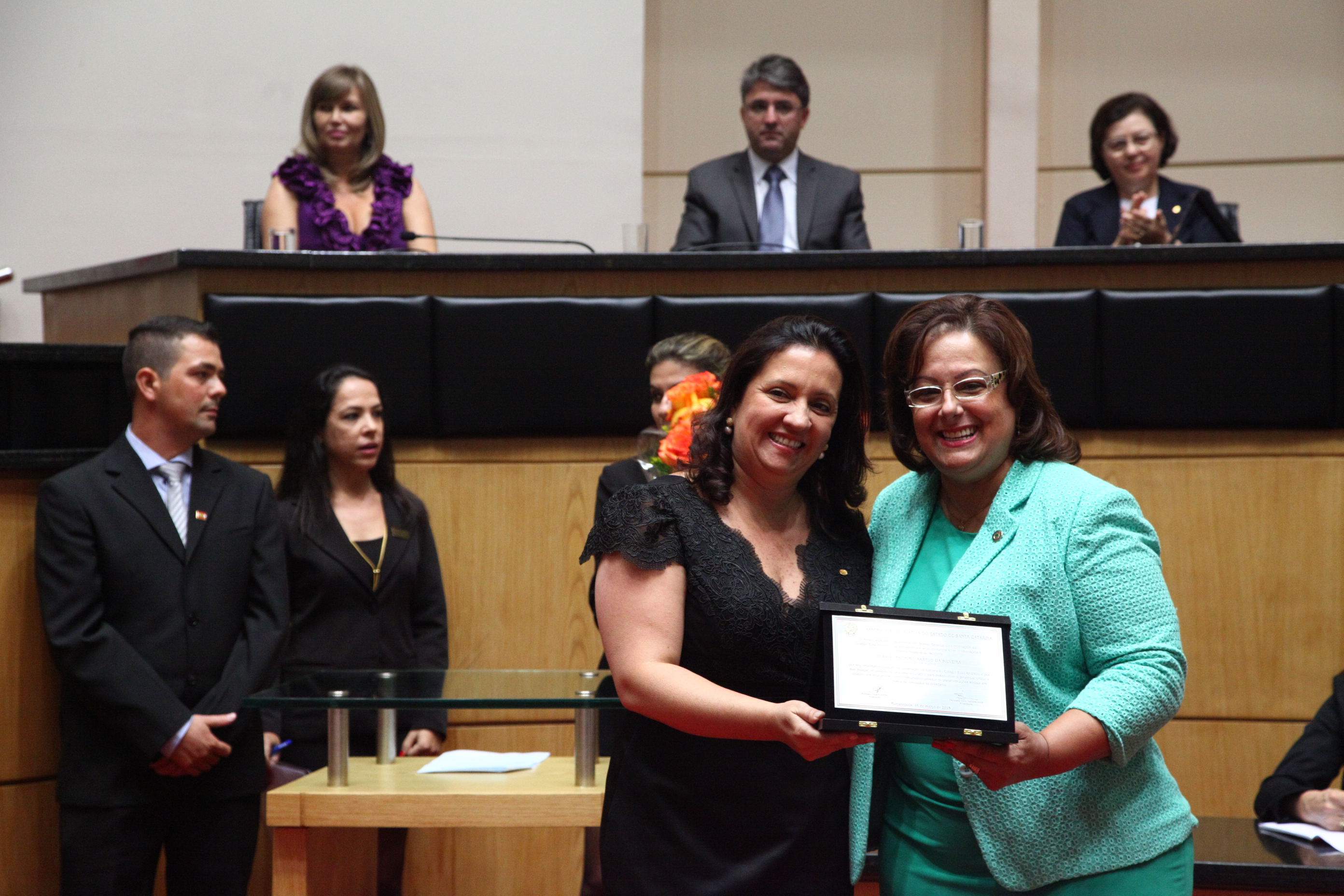 Sessão Especial em Homenagem ao Colégio Elisa Andreoli