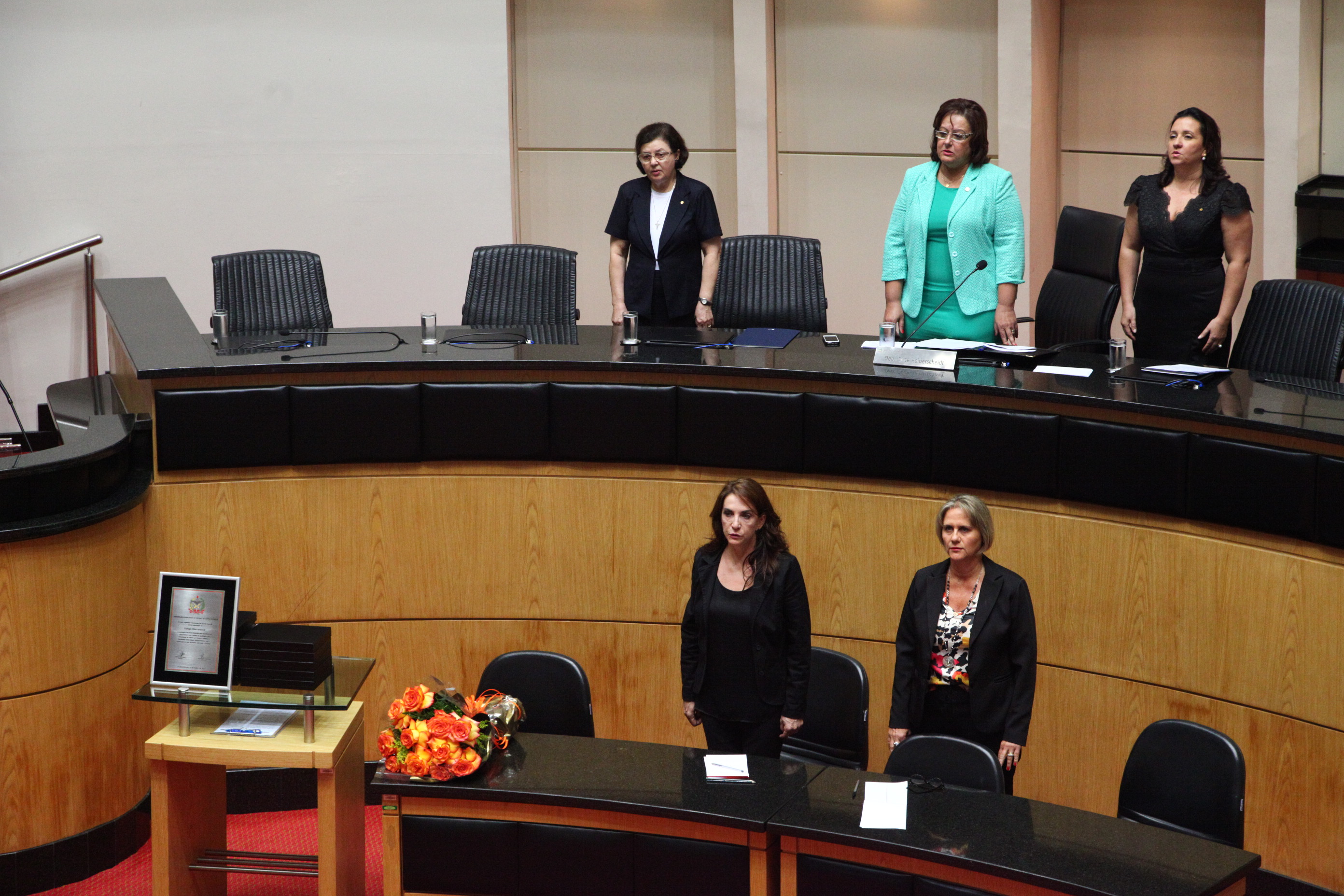 Sessão Especial em Homenagem ao Colégio Elisa Andreoli