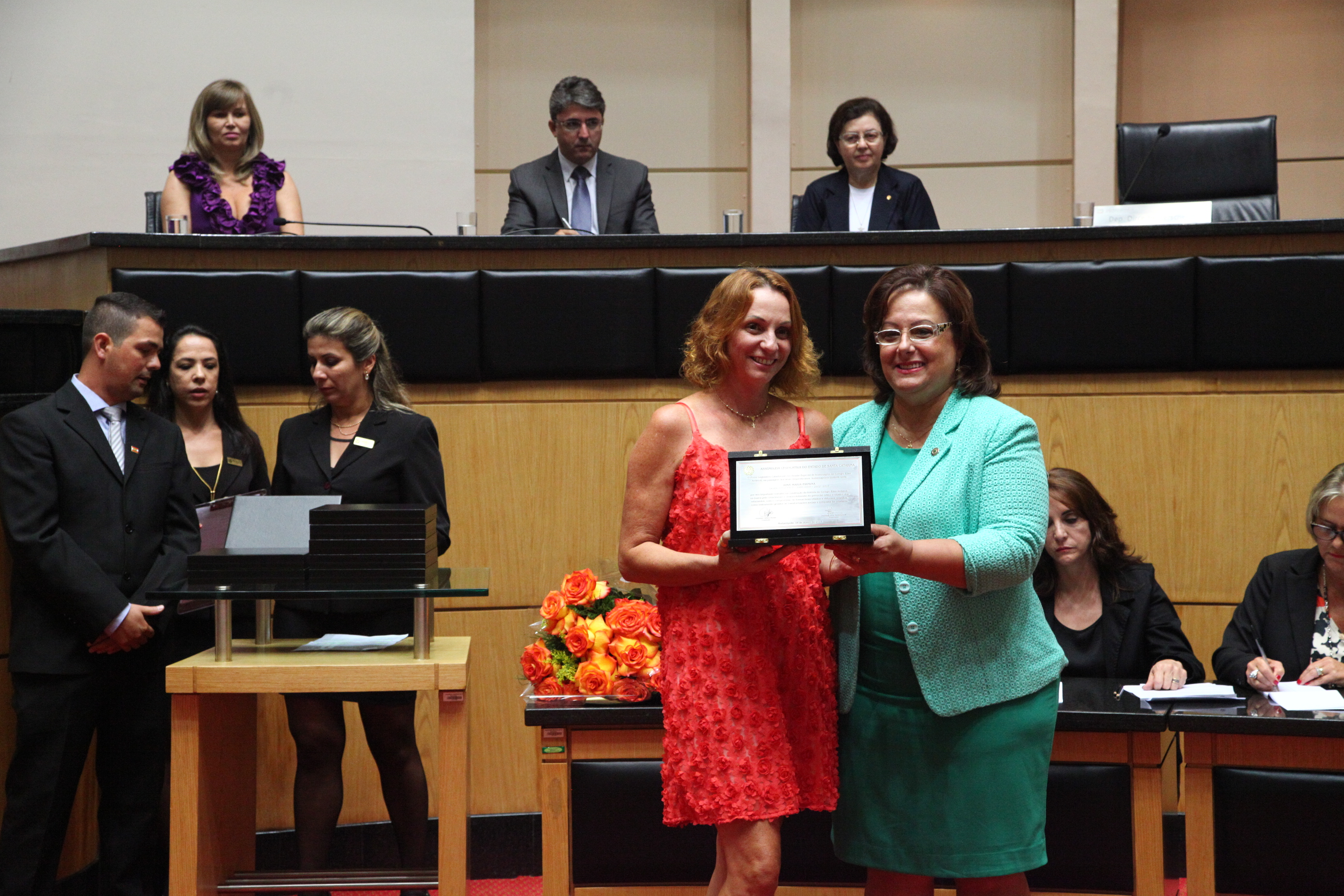 Sessão Especial em Homenagem ao Colégio Elisa Andreoli