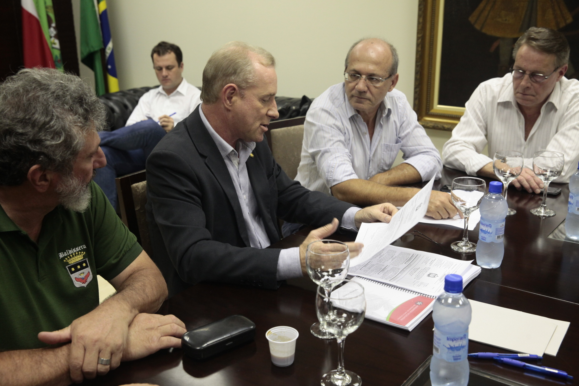 Parlamento vai atualizar Regimento Interno