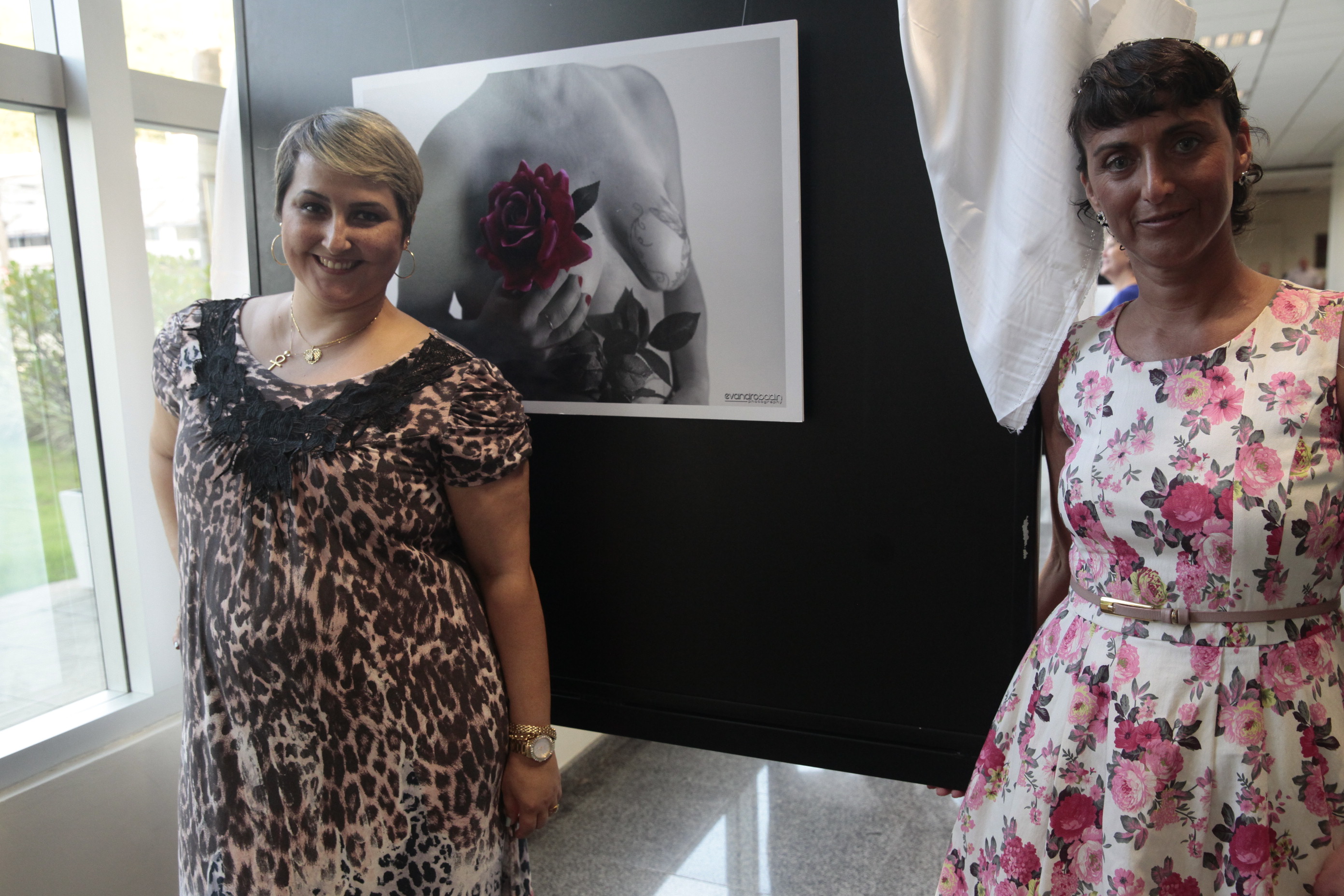 Abertura da exposição fotográfica De corpo e alma - que expõe mulheres mastectomizadas. Foto: Eduardo Guedes de Oliveira / Agência AL