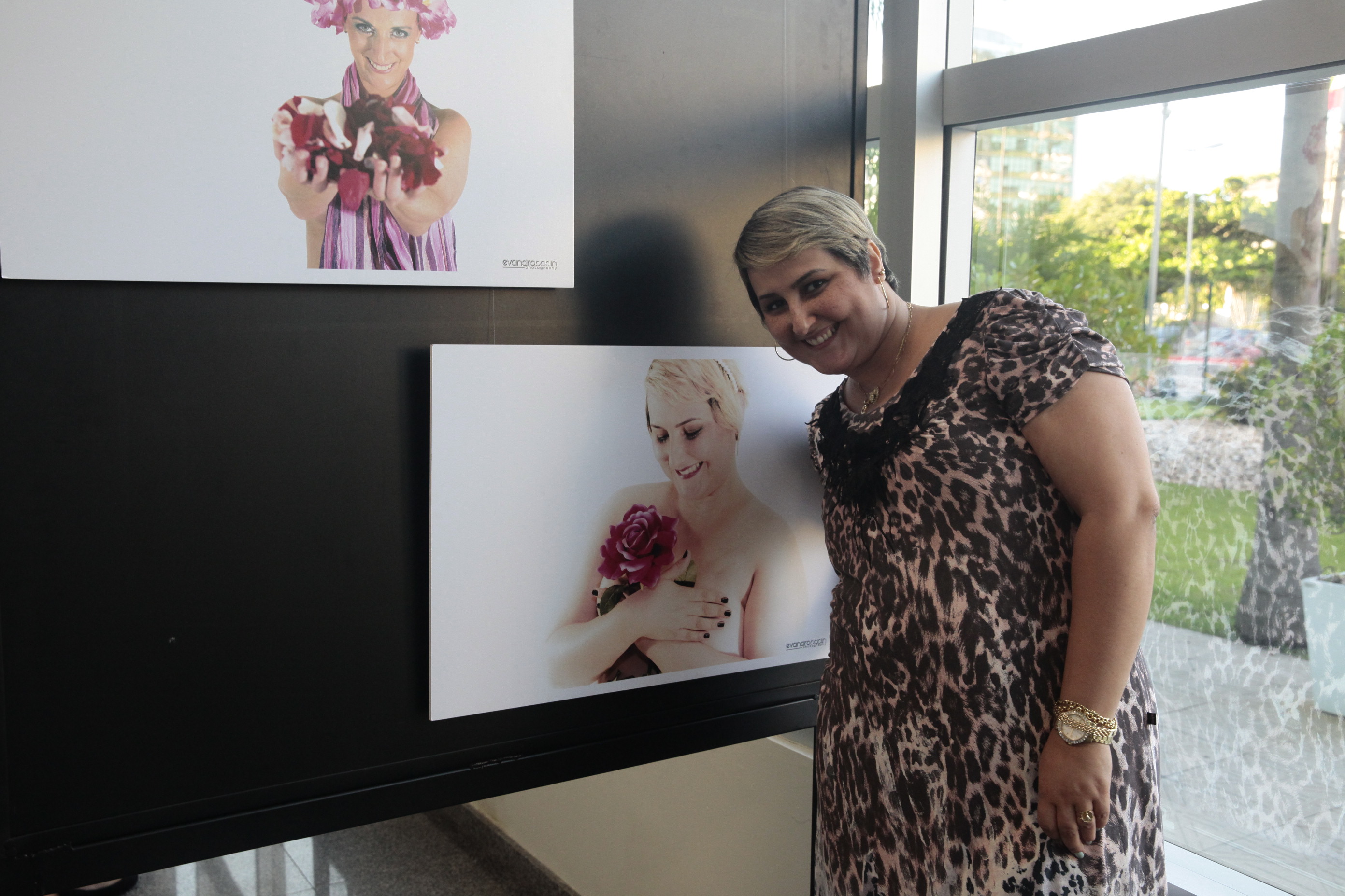 Abertura da exposição fotográfica De corpo e alma - que expõe mulheres mastectomizadas. Foto: Eduardo Guedes de Oliveira / Agência AL