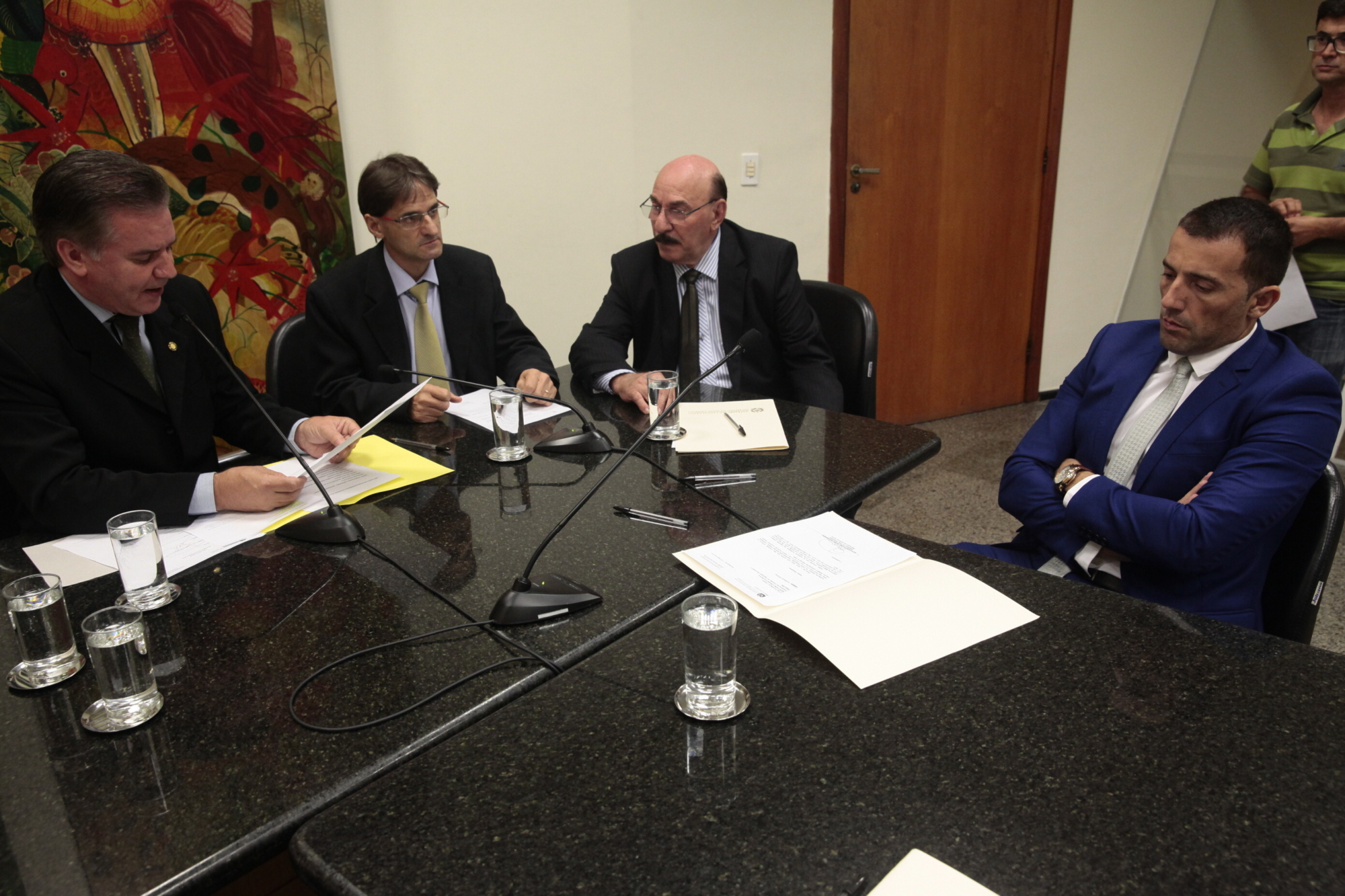 Parlamento vai debater Reforma Política em série de audiências públicas