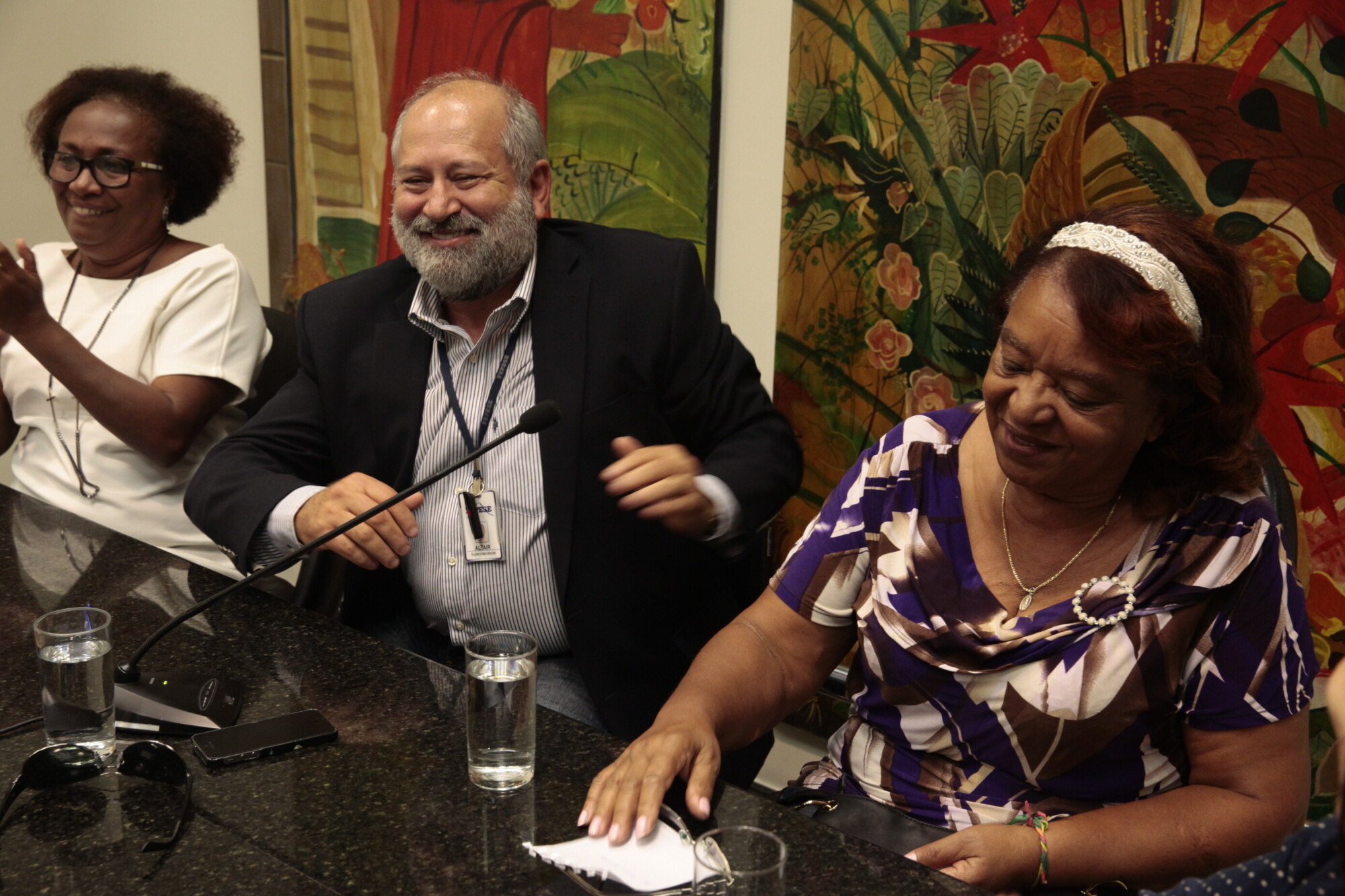 A coordenadora do PAB, Marilú Lima de  Oliveira, e o superintende da Fundação de Pesquisas Socioeconômicas da (Fepese), Altair de Melo