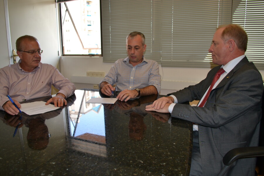 Deputado Aldo Schneider em reunião com o secretário de Saúde e o prefeito de Ituporanga