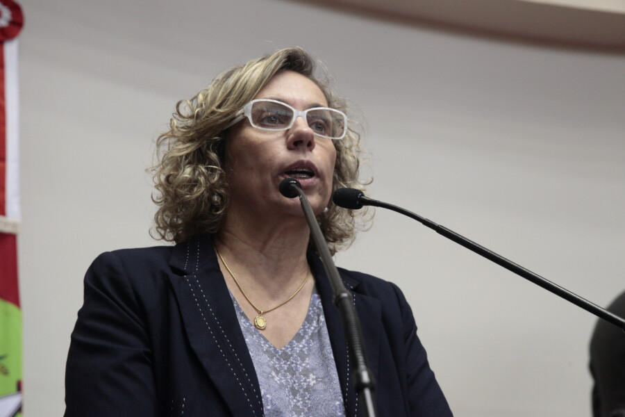 Deputada Ana Paula Lima