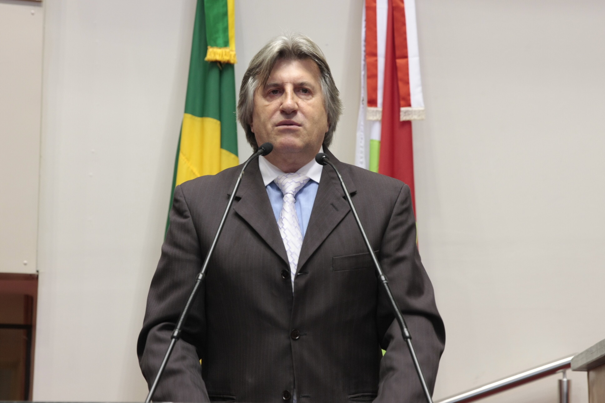 Projeto de lei obriga presença de guias de turismo em excursões