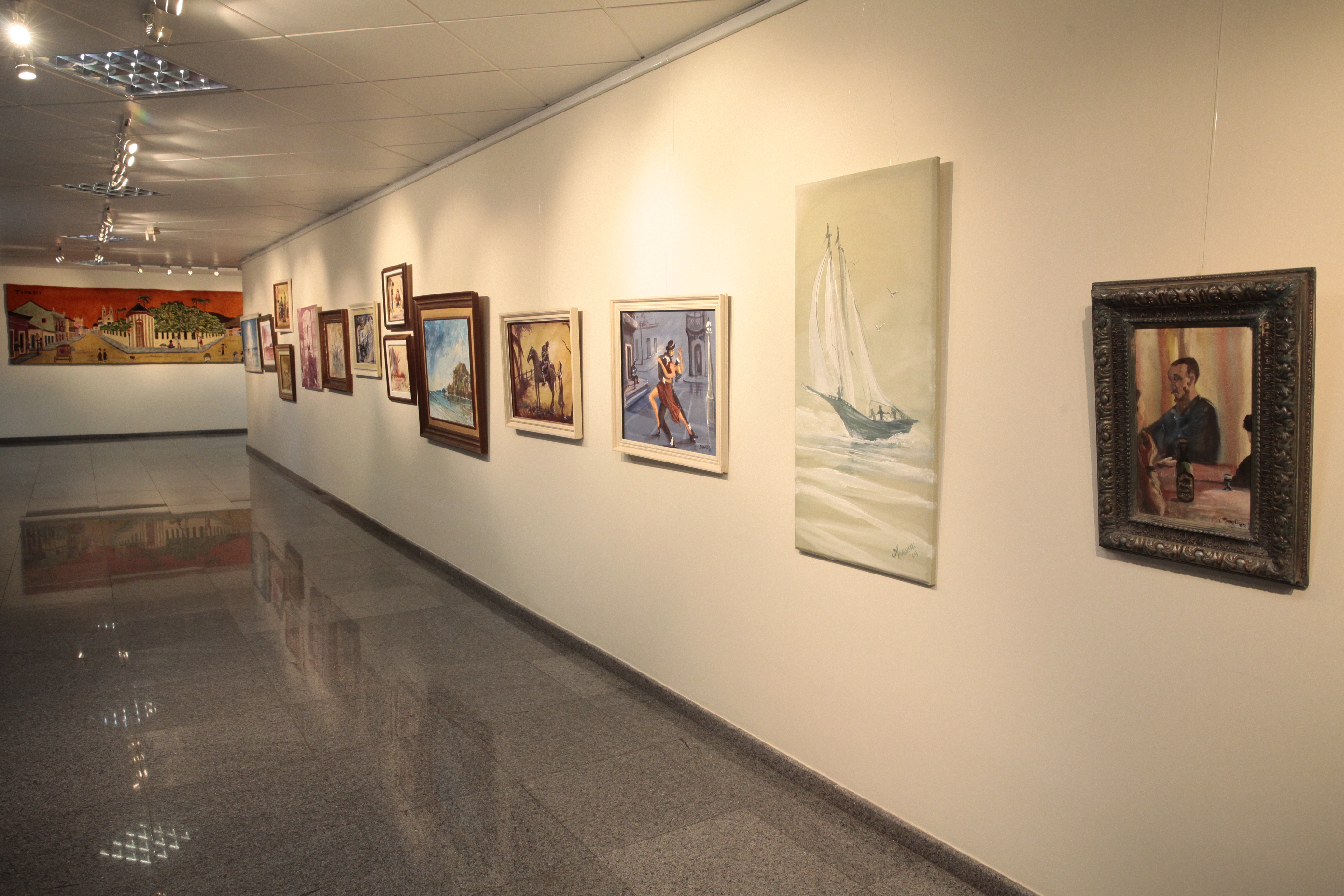 Exposição Uma olhada ao Passado, do artista Juan Magnelli. Foto: Miriam Zomer/Agência AL