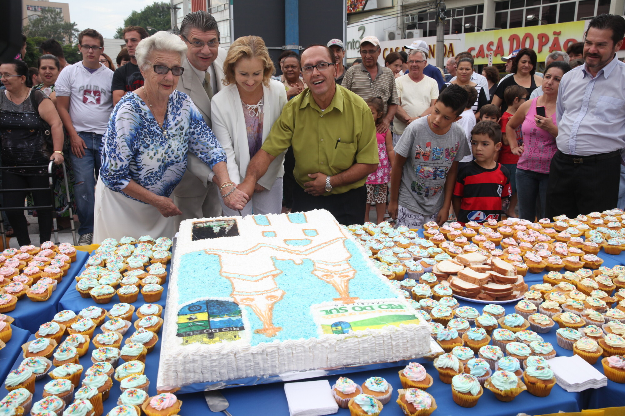 Lançamento de obras e homenagens marcam o 84º aniversário de Rio do Sul