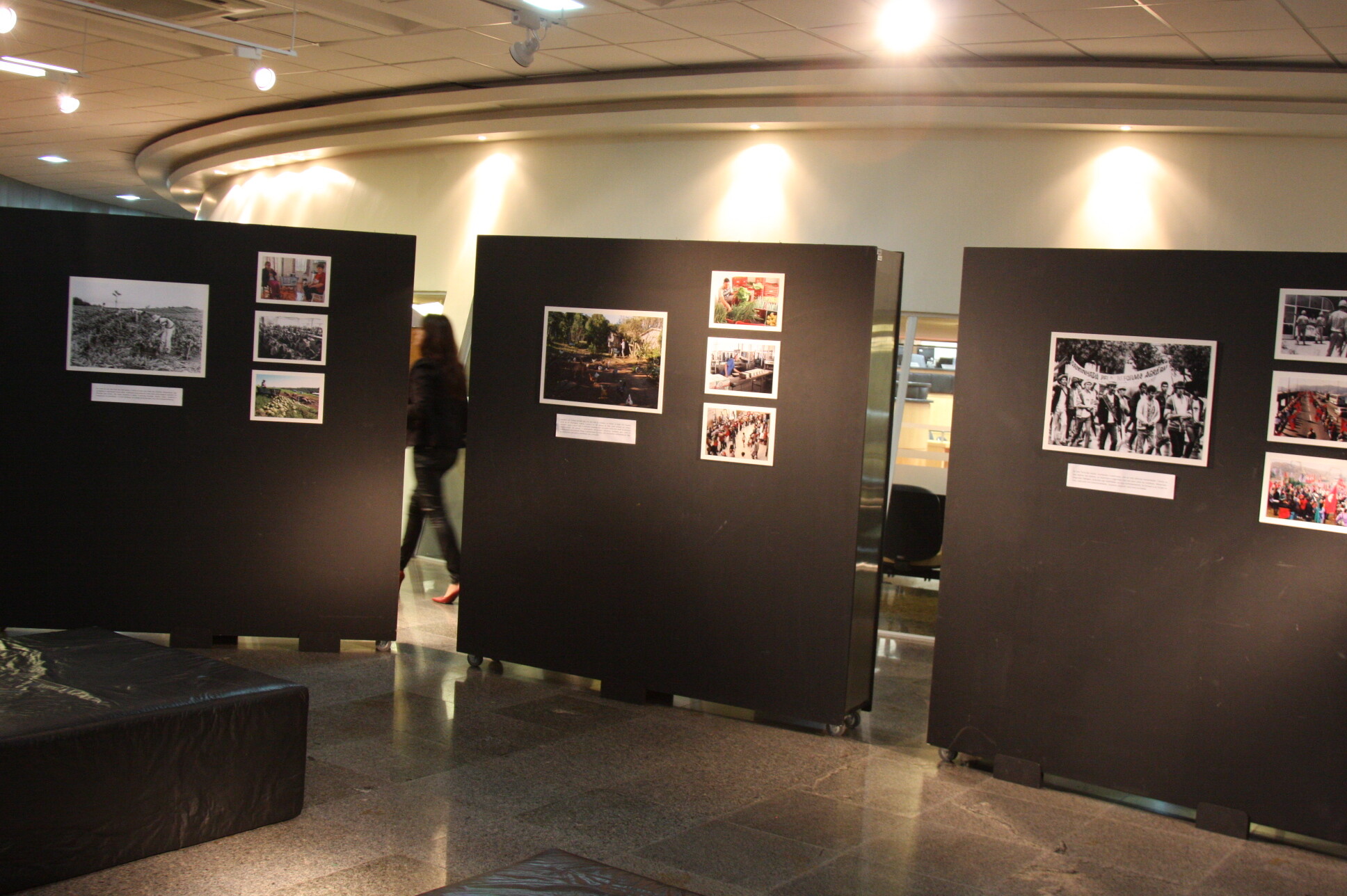Exposição retrata os 30 anos de atuação do MST em Santa Catarina
