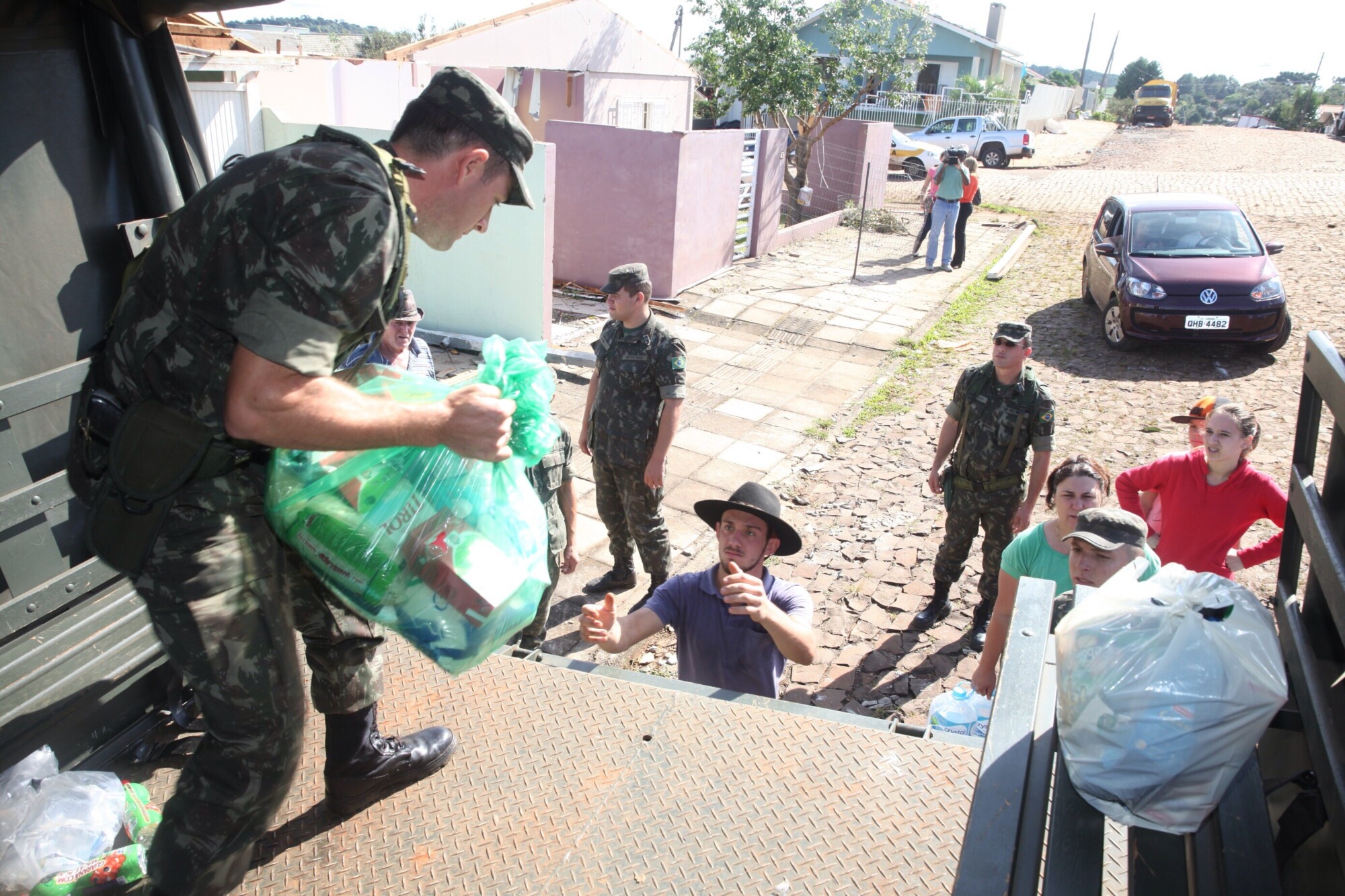 Xanxerê supera fase crítica com solidariedade e trabalho voluntário